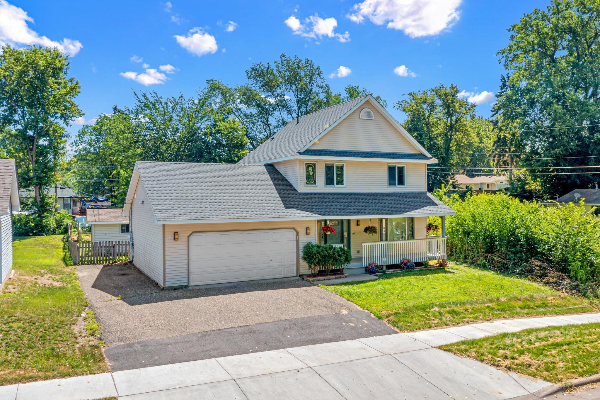 View of Residential at 1108 Mackubin Street, Saint Paul MN 55117, Saint Paul (2 of 44) - Mike Wilen | Minnesota Team Real Estate