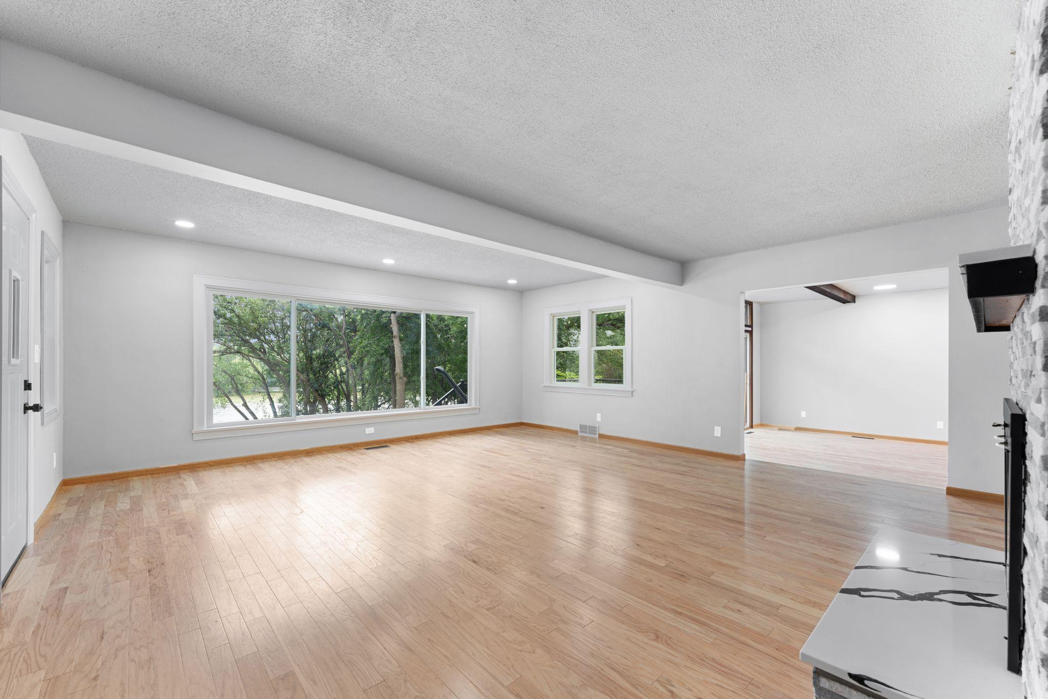 View of Residential at 2020 Arcade Street, Maplewood MN 55109, Maplewood (16 of 38) - Mike Wilen | Minnesota Team Real Estate