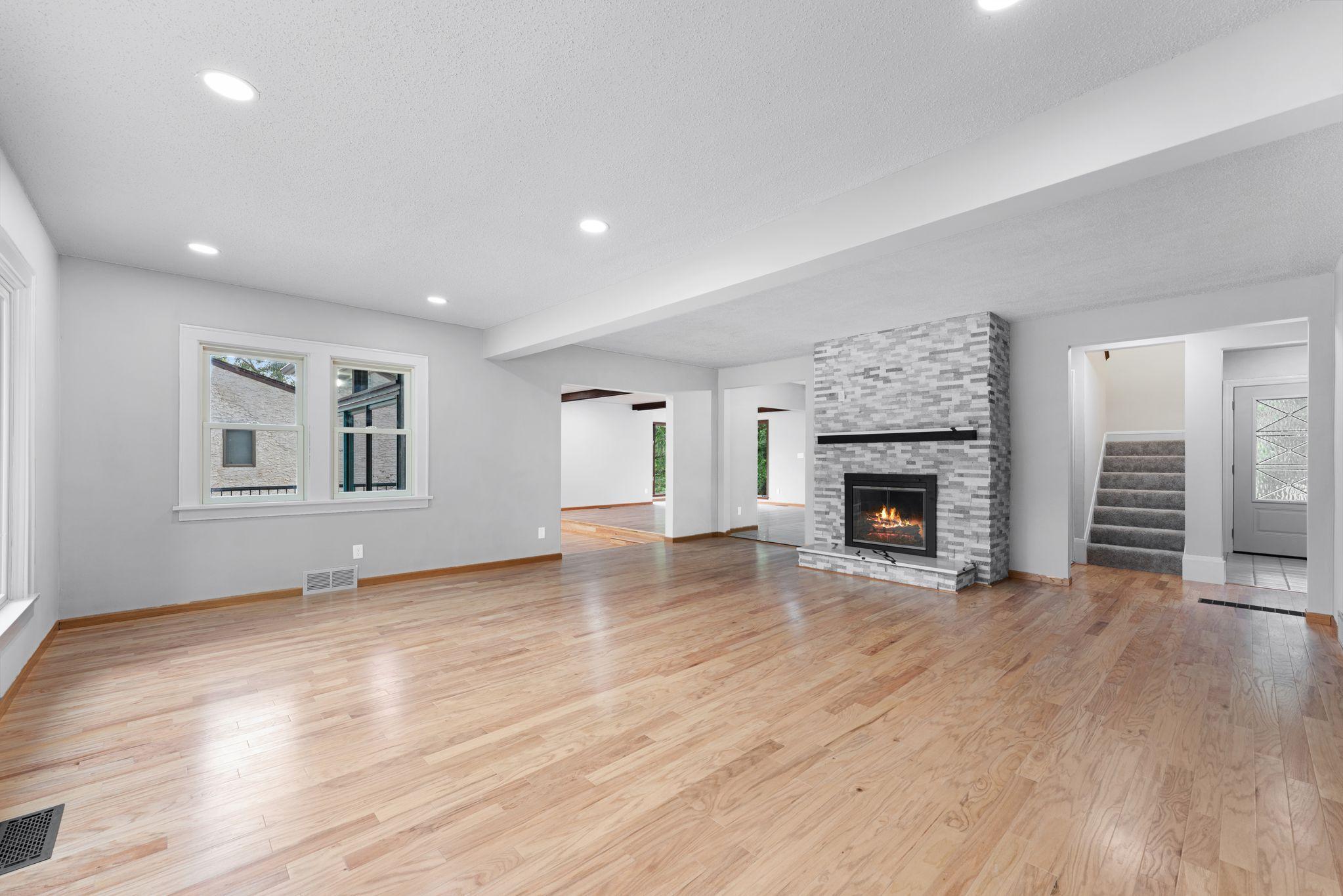 View of Residential at 2020 Arcade Street, Maplewood MN 55109, Maplewood (17 of 38) - Mike Wilen | Minnesota Team Real Estate