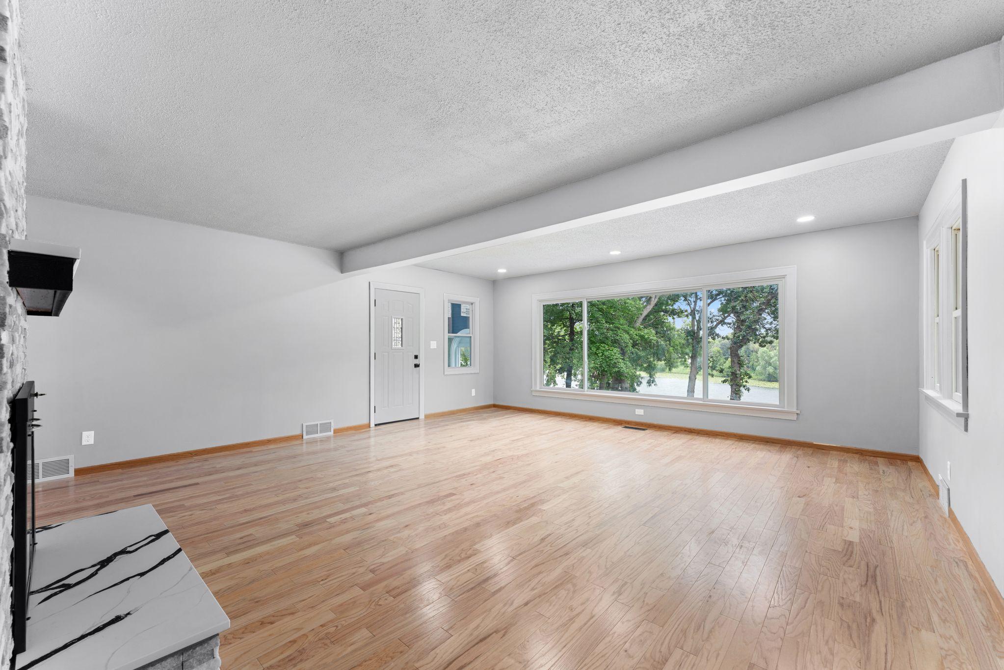 View of Residential at 2020 Arcade Street, Maplewood MN 55109, Maplewood (18 of 38) - Mike Wilen | Minnesota Team Real Estate