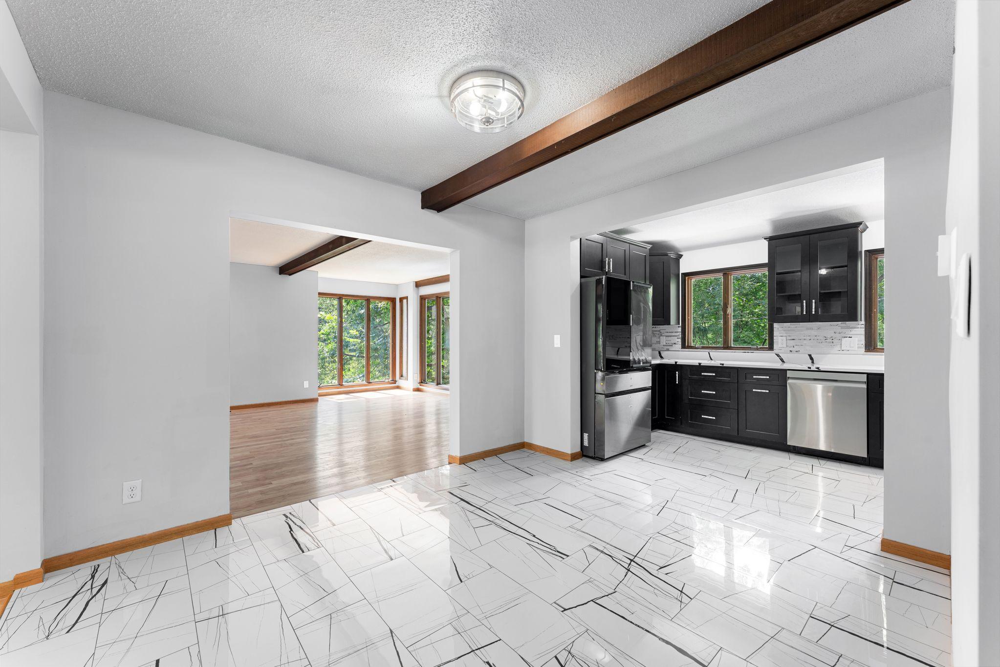View of Residential at 2020 Arcade Street, Maplewood MN 55109, Maplewood (21 of 38) - Mike Wilen | Minnesota Team Real Estate