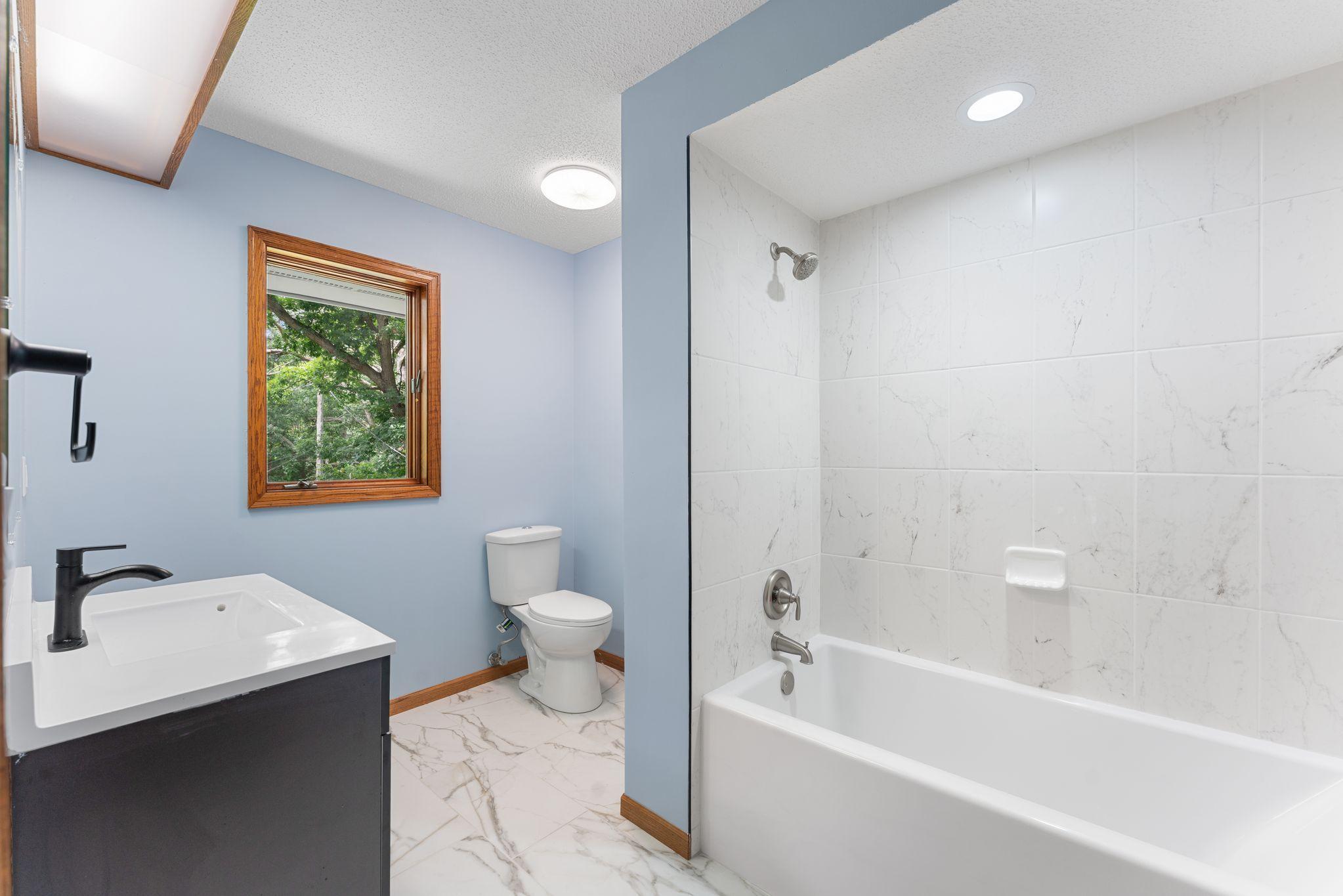 View of Residential at 2020 Arcade Street, Maplewood MN 55109, Maplewood (25 of 38) - Mike Wilen | Minnesota Team Real Estate