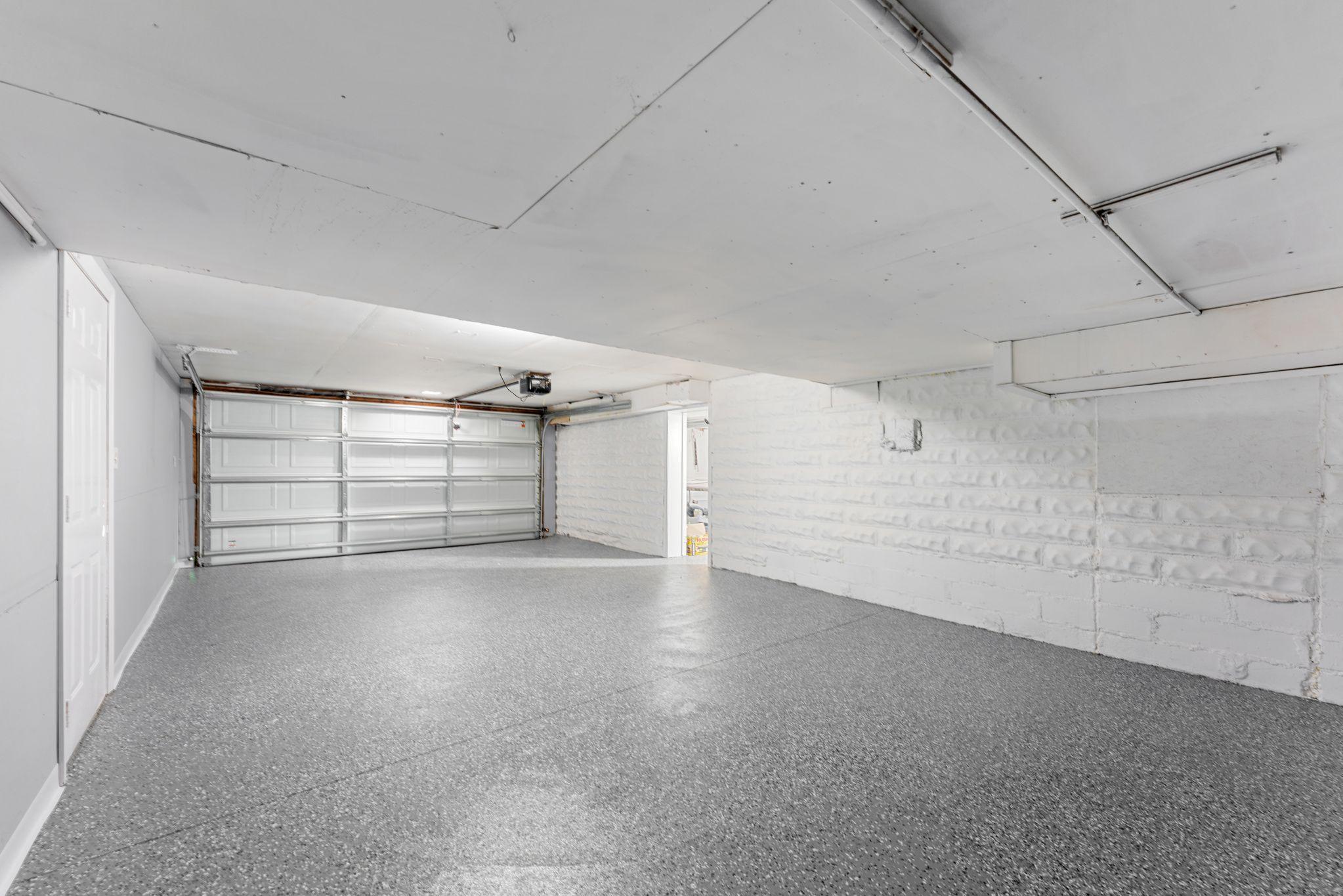 View of Residential at 2020 Arcade Street, Maplewood MN 55109, Maplewood (34 of 38) - Mike Wilen | Minnesota Team Real Estate