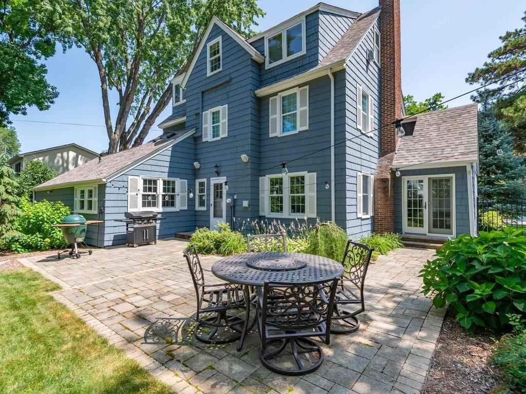 View of Residential at 220 Holly Road, Hopkins MN 55343, Hopkins (32 of 40) - Mike Wilen | Minnesota Team Real Estate