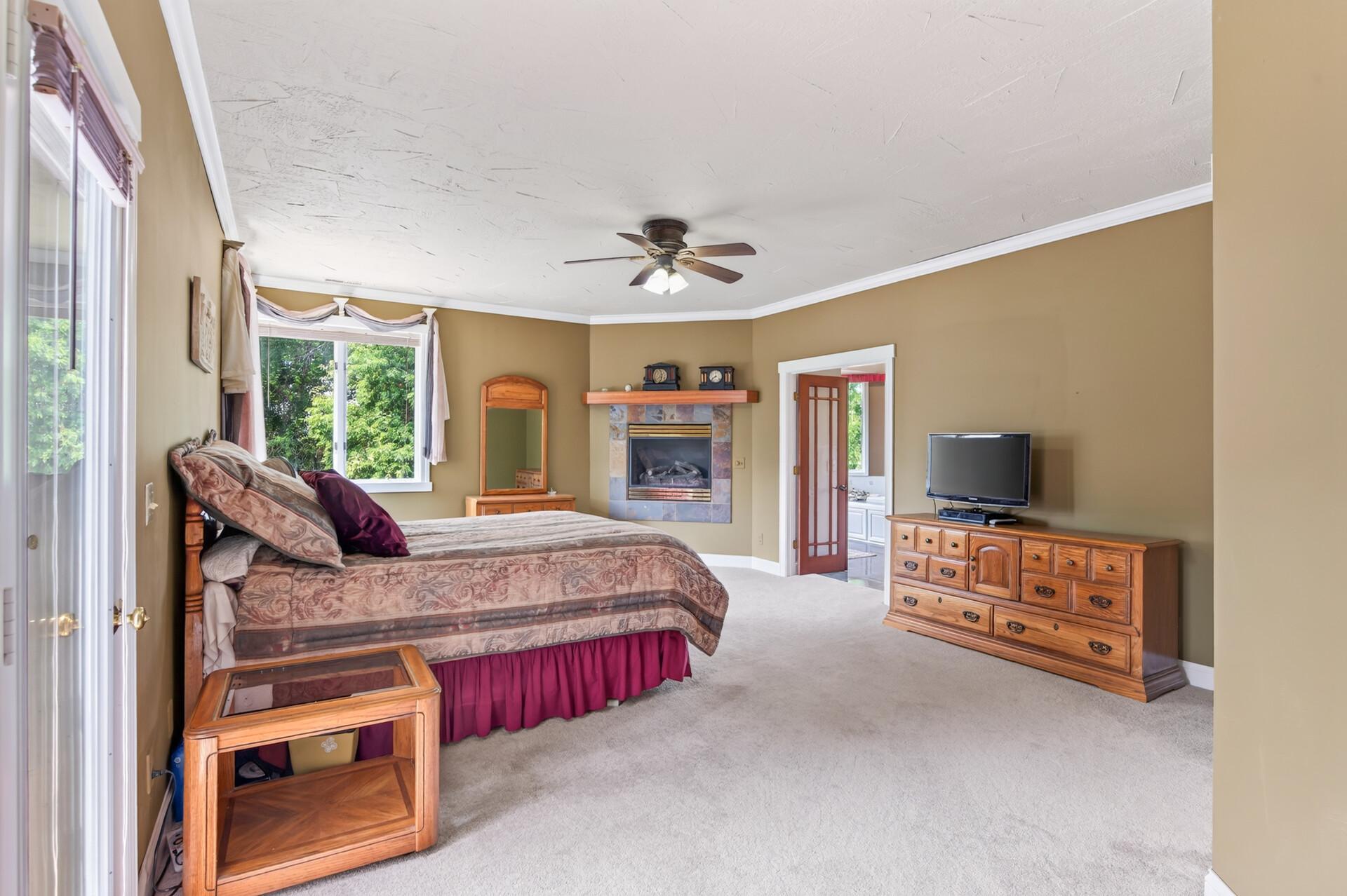 View of Residential at 2300 Bantas Point Road, Wayzata MN 55391, Wayzata (34 of 70) - Mike Wilen | Minnesota Team Real Estate