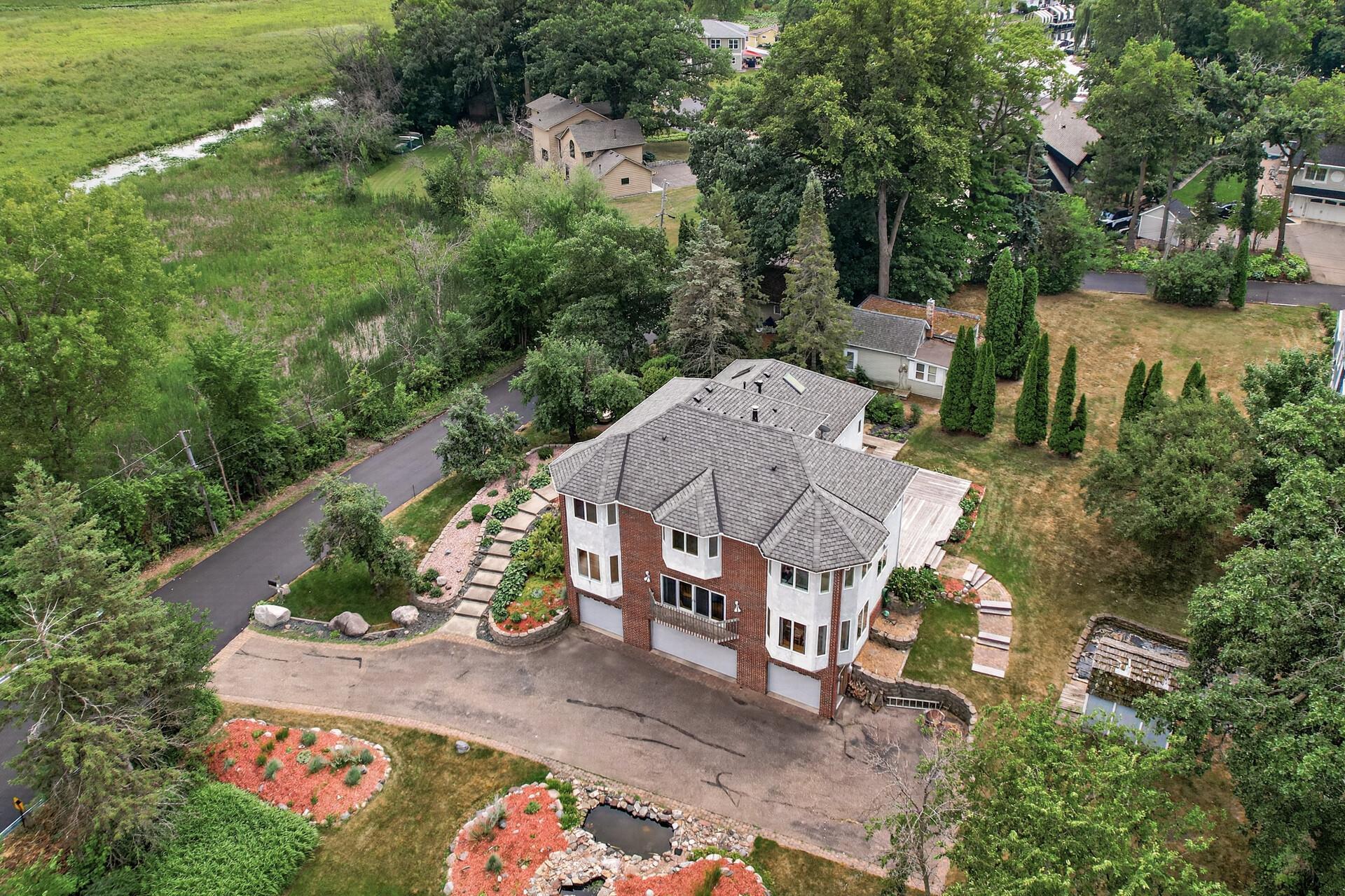 View of Residential at 2300 Bantas Point Road, Wayzata MN 55391, Wayzata (59 of 70) - Mike Wilen | Minnesota Team Real Estate
