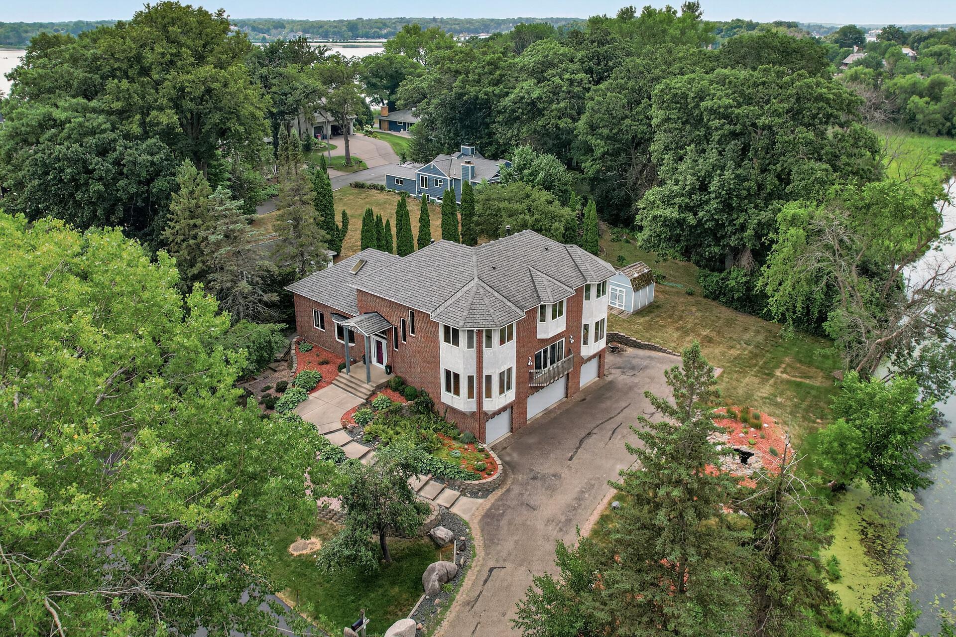 View of Residential at 2300 Bantas Point Road, Wayzata MN 55391, Wayzata (2 of 70) - Mike Wilen | Minnesota Team Real Estate