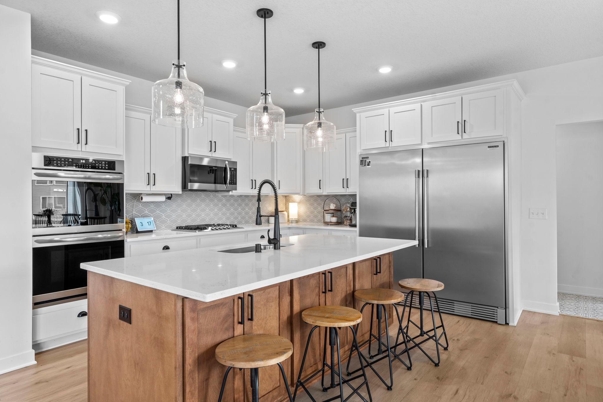 View of Residential at 20391 Greengate Court, Lakeville MN 55044, Lakeville (12 of 48) - Mike Wilen | Minnesota Team Real Estate