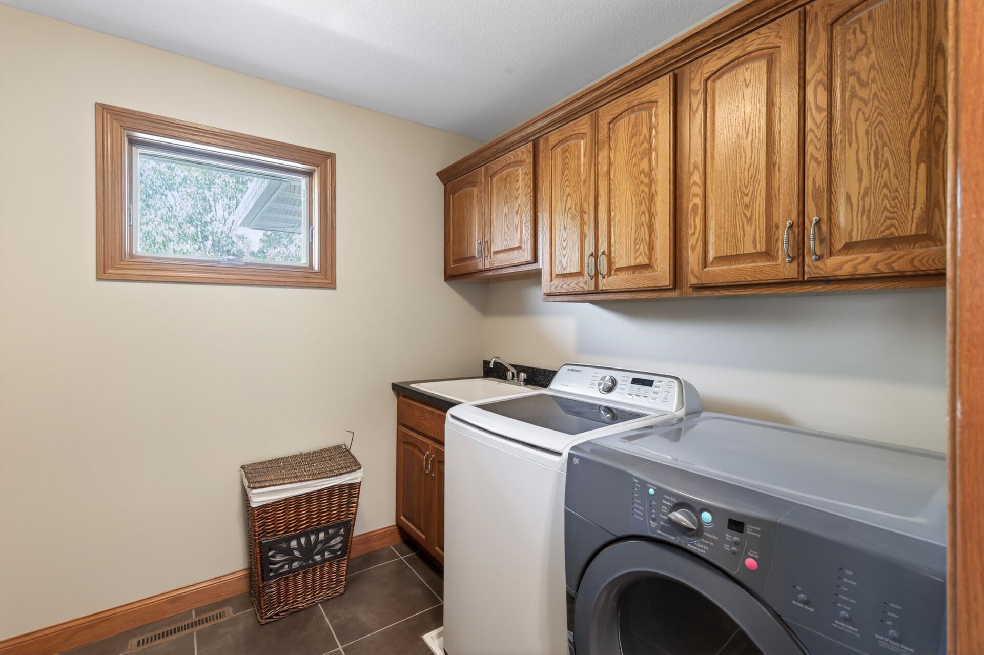 View of Residential at 11224 Halstead Trail, Woodbury MN 55129, Woodbury (22 of 75) - Mike Wilen | Minnesota Team Real Estate