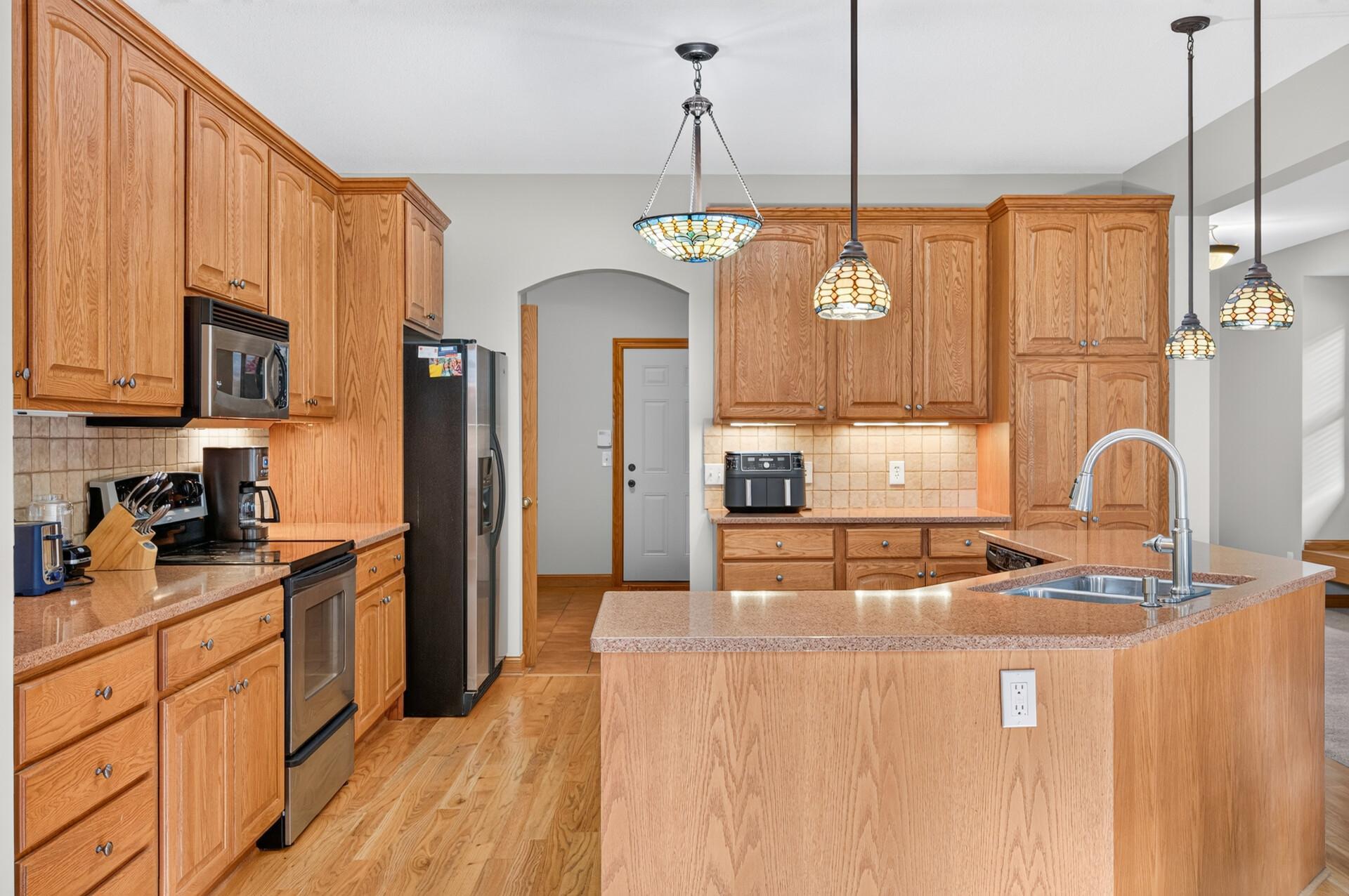View of Residential at 11224 Halstead Trail, Woodbury MN 55129, Woodbury (9 of 75) - Mike Wilen | Minnesota Team Real Estate