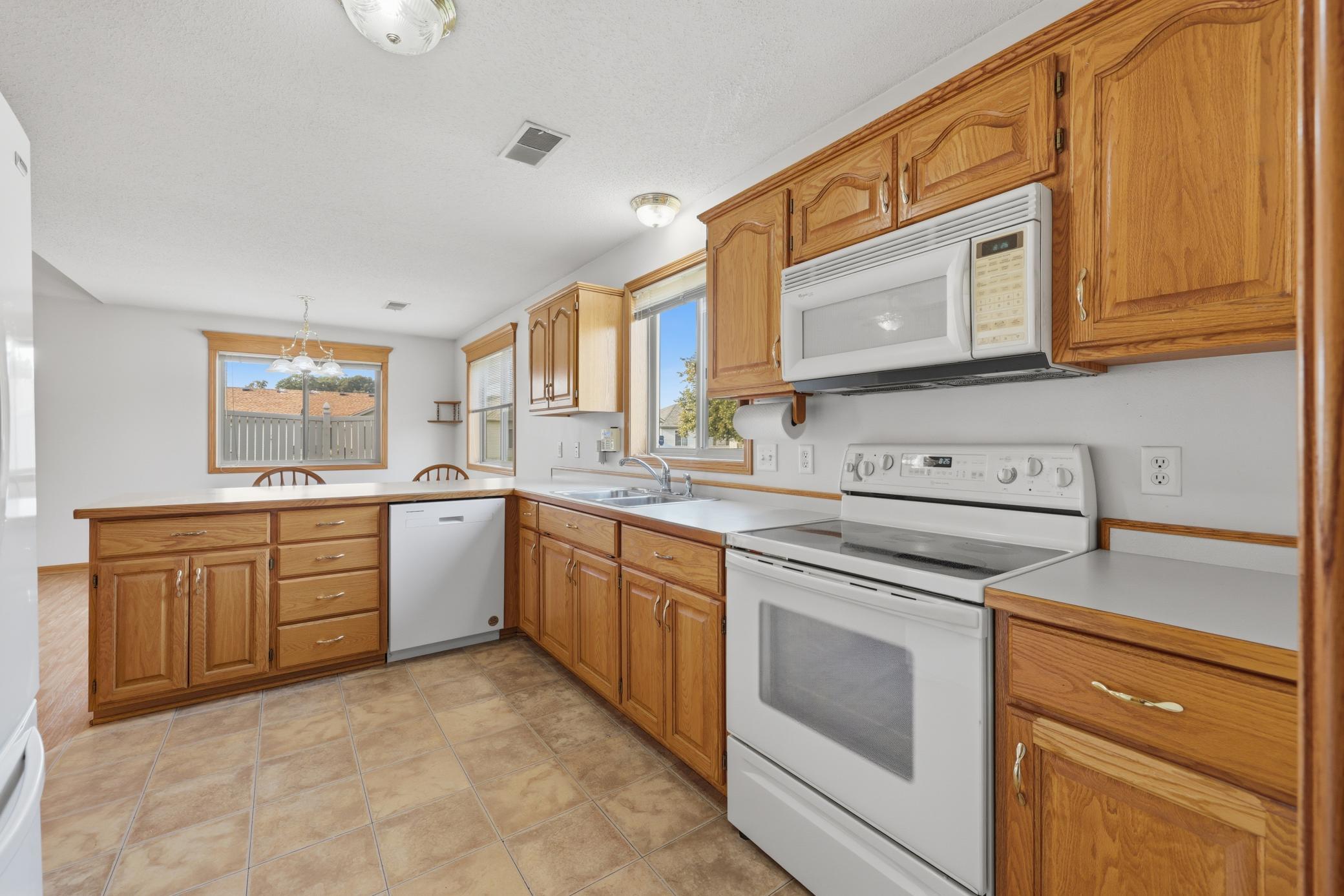 View of Residential at 4122 Dublin Drive, Saint Cloud MN 56301, Saint Cloud (6 of 26) - Mike Wilen | Minnesota Team Real Estate