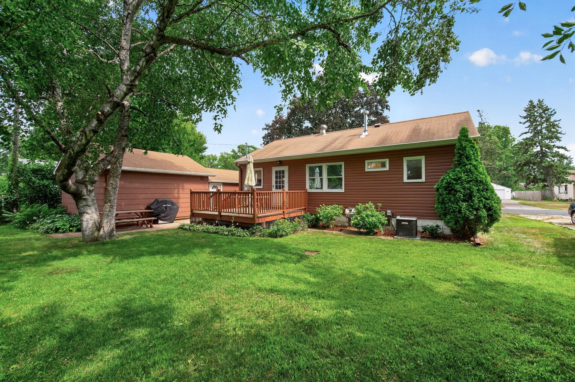 View of Residential at 2300 Brookview Drive, Brooklyn Center MN 55430, Brooklyn Center (26 of 33) - Mike Wilen | Minnesota Team Real Estate