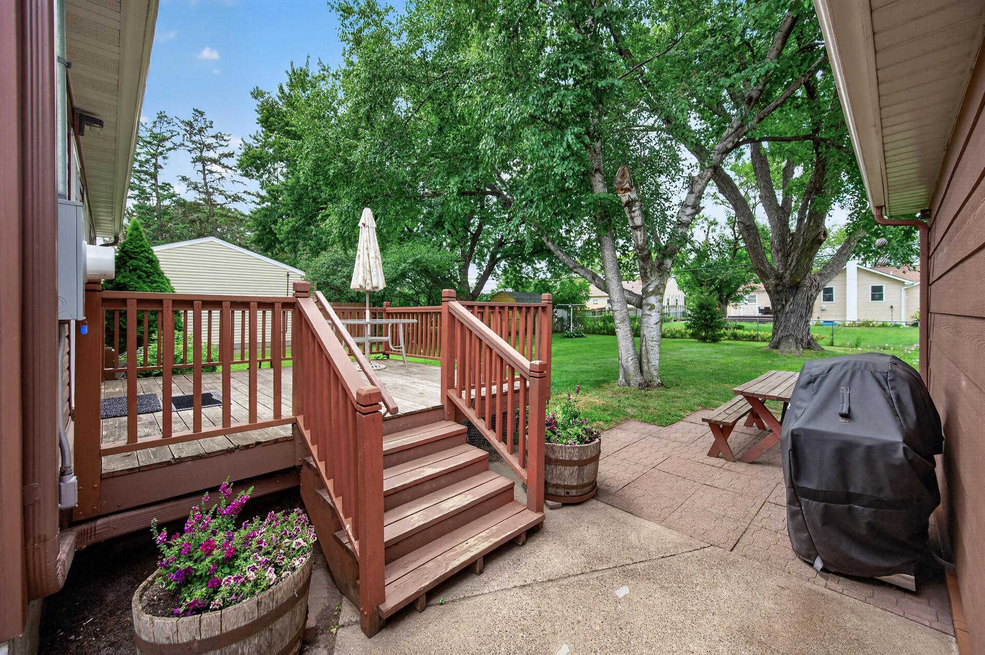 View of Residential at 2300 Brookview Drive, Brooklyn Center MN 55430, Brooklyn Center (24 of 33) - Mike Wilen | Minnesota Team Real Estate