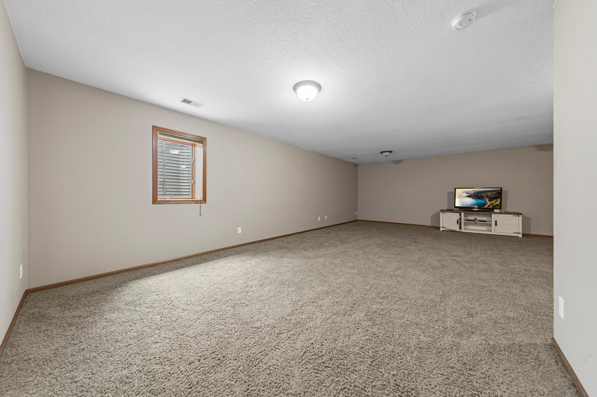 View of Residential at 712 Main Street, Arlington MN 55307, Arlington (30 of 40) - Mike Wilen | Minnesota Team Real Estate