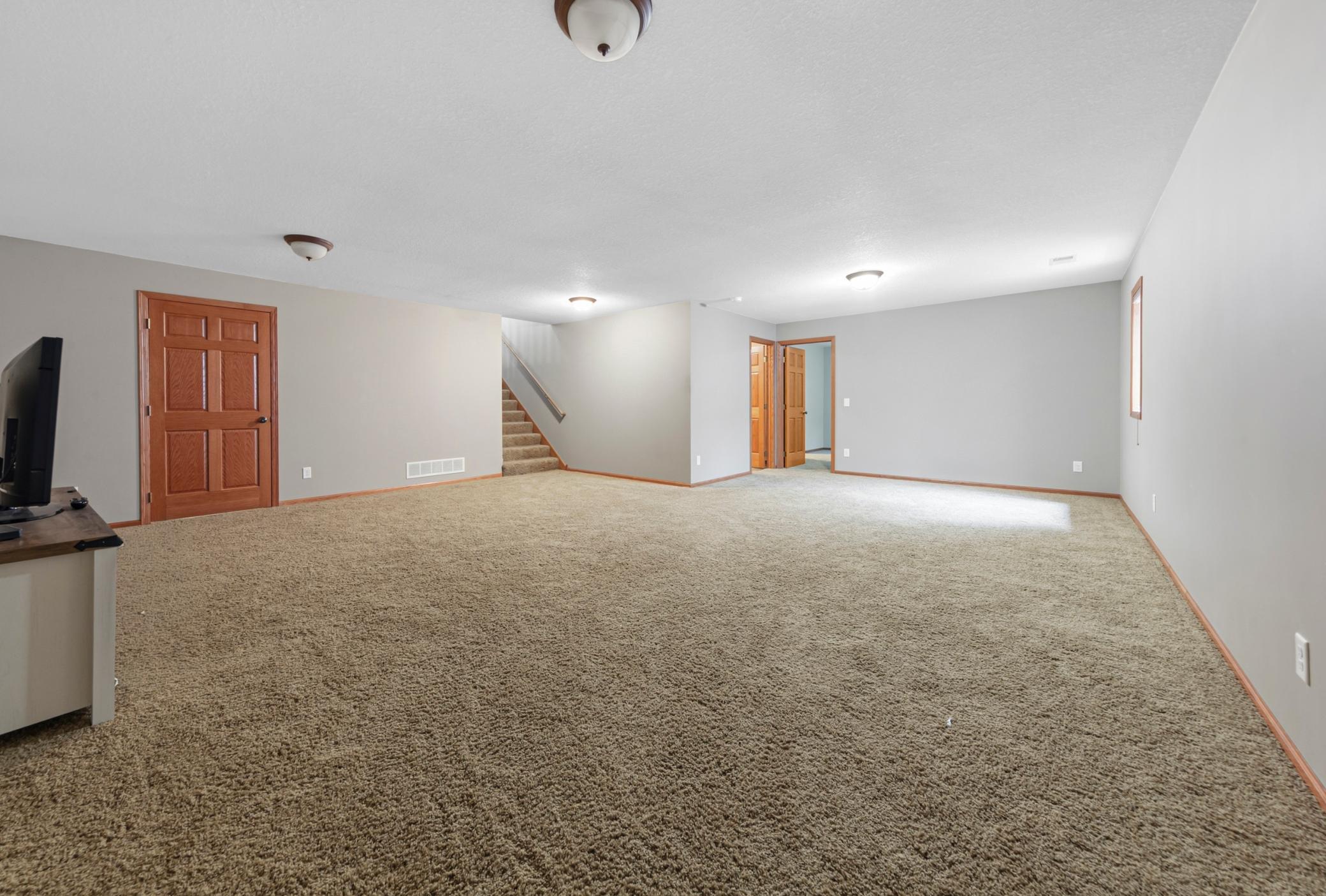 View of Residential at 712 Main Street, Arlington MN 55307, Arlington (29 of 40) - Mike Wilen | Minnesota Team Real Estate