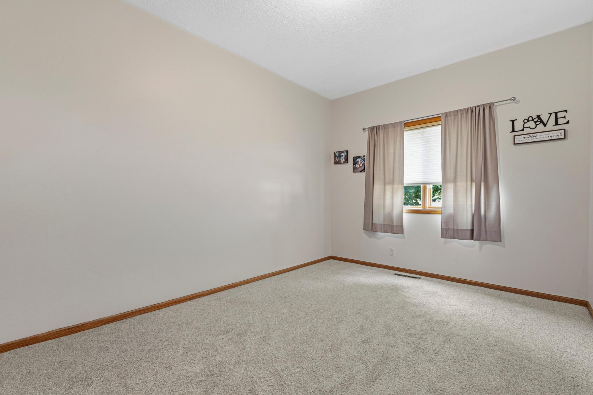 View of Residential at 712 Main Street, Arlington MN 55307, Arlington (23 of 40) - Mike Wilen | Minnesota Team Real Estate