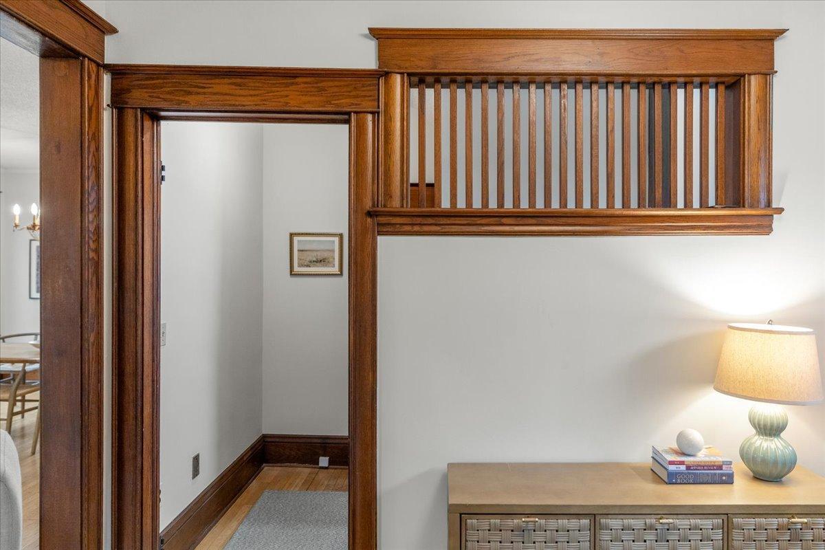 View of Residential at 1122 Ashland Avenue, Saint Paul MN 55104, Saint Paul (9 of 51) - Mike Wilen | Minnesota Team Real Estate
