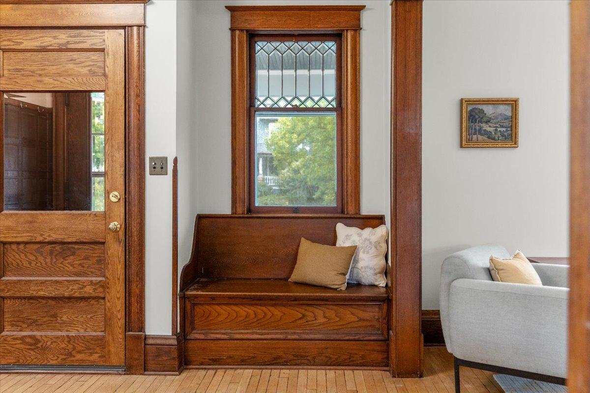 View of Residential at 1122 Ashland Avenue, Saint Paul MN 55104, Saint Paul (8 of 51) - Mike Wilen | Minnesota Team Real Estate