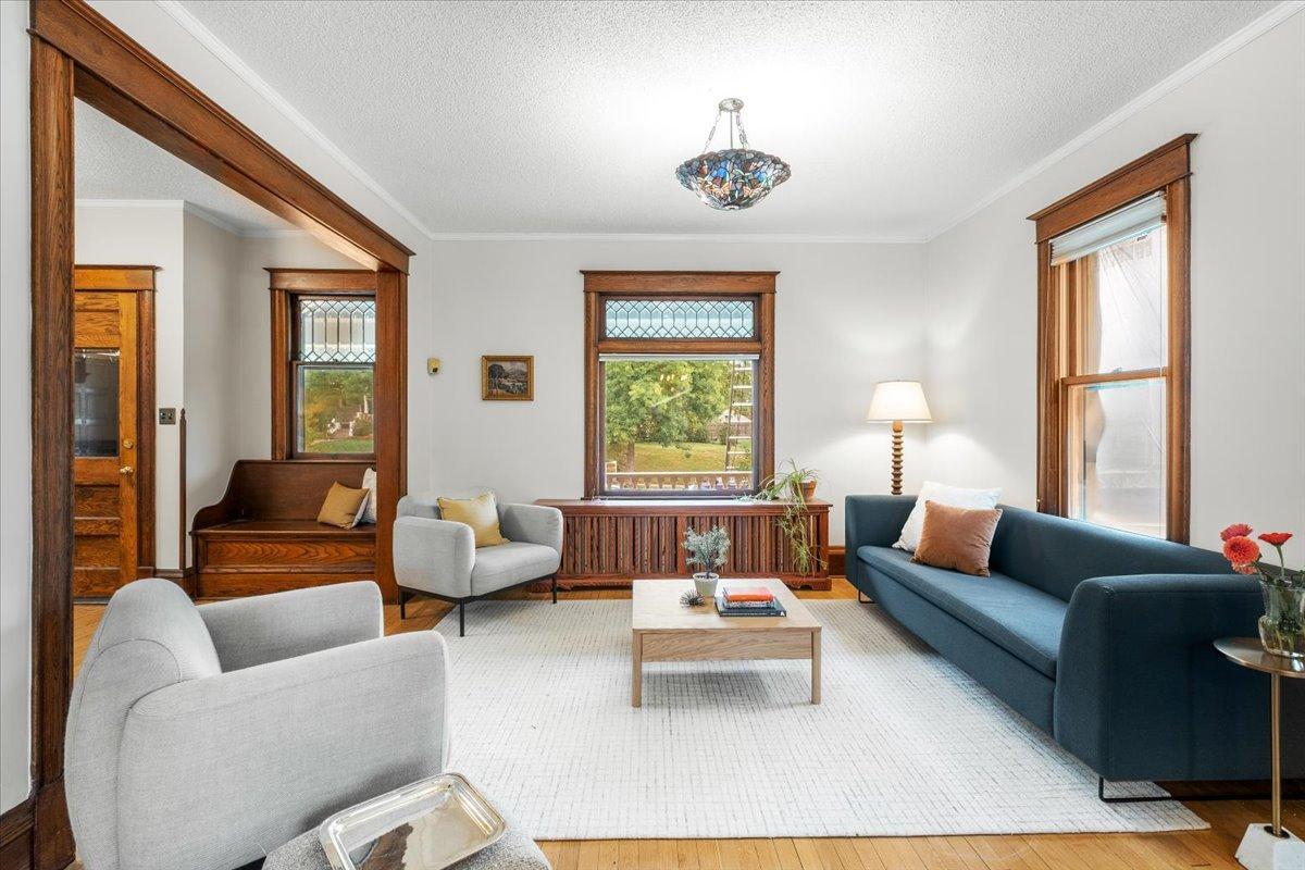 View of Residential at 1122 Ashland Avenue, Saint Paul MN 55104, Saint Paul (13 of 51) - Mike Wilen | Minnesota Team Real Estate