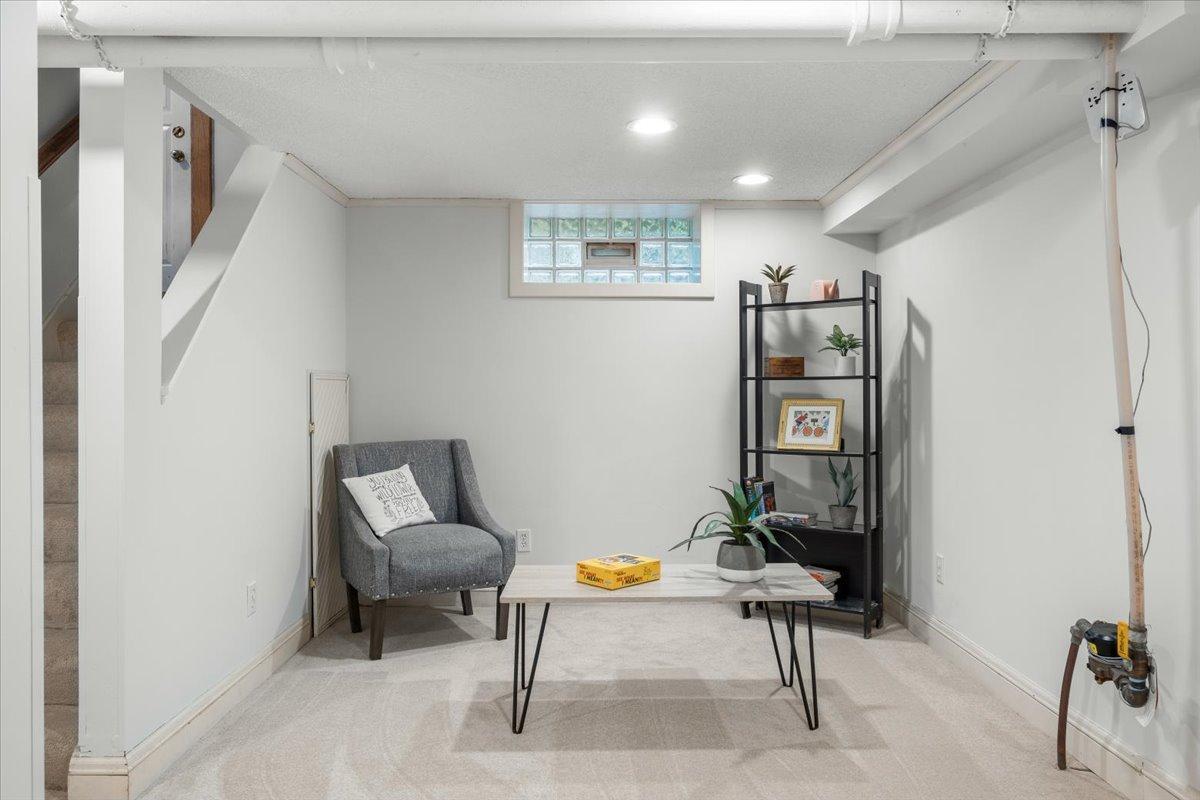 View of Residential at 1122 Ashland Avenue, Saint Paul MN 55104, Saint Paul (41 of 51) - Mike Wilen | Minnesota Team Real Estate