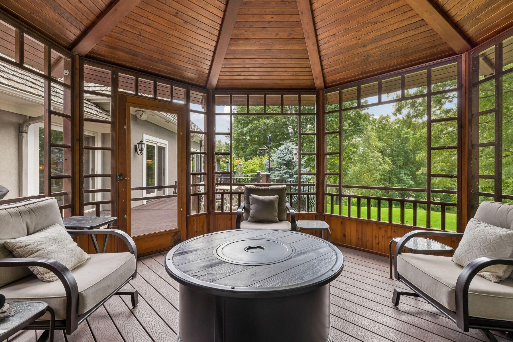 View of Residential at 475 Highcroft Road, Wayzata MN 55391, Wayzata (25 of 33) - Mike Wilen | Minnesota Team Real Estate