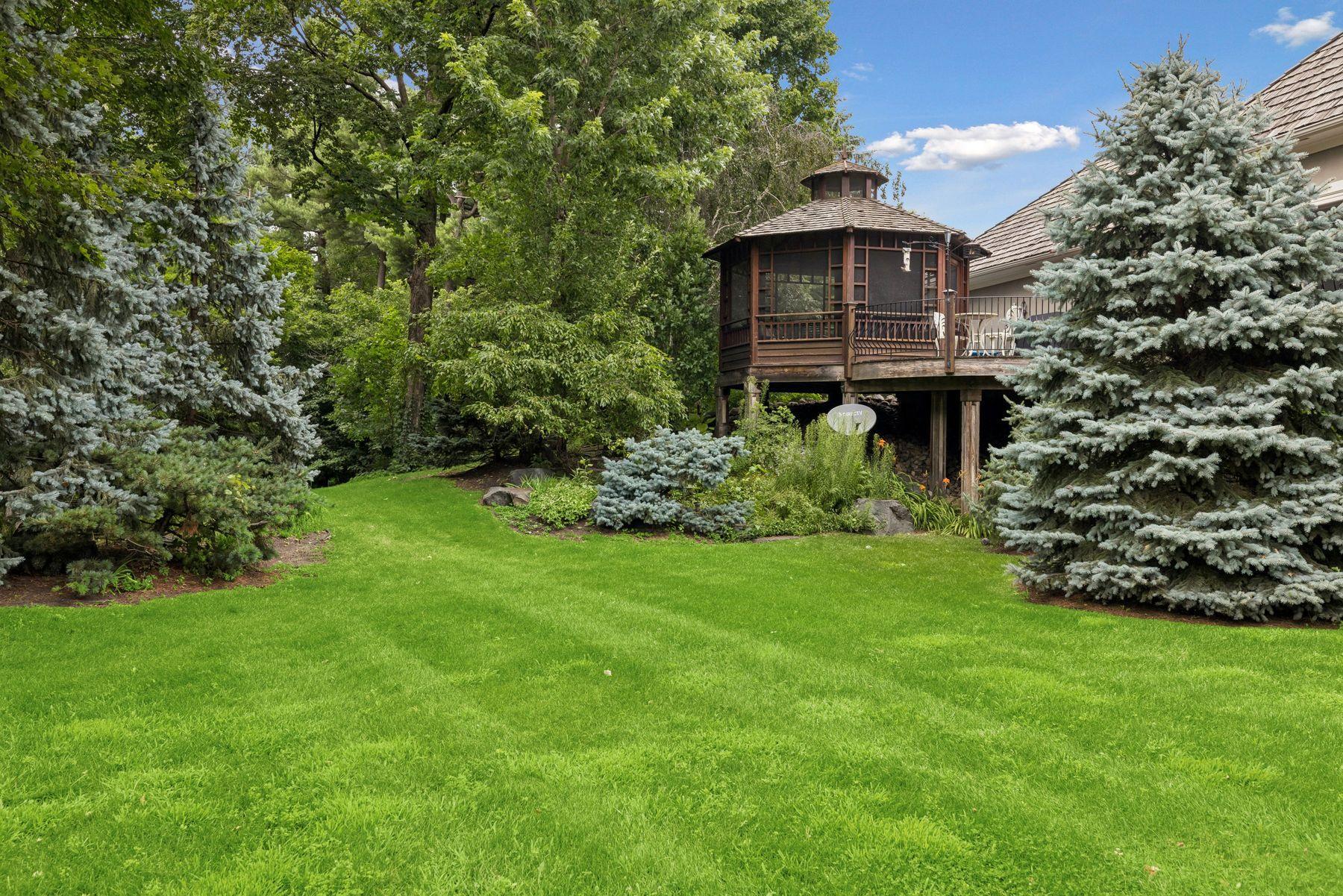 View of Residential at 475 Highcroft Road, Wayzata MN 55391, Wayzata (29 of 33) - Mike Wilen | Minnesota Team Real Estate