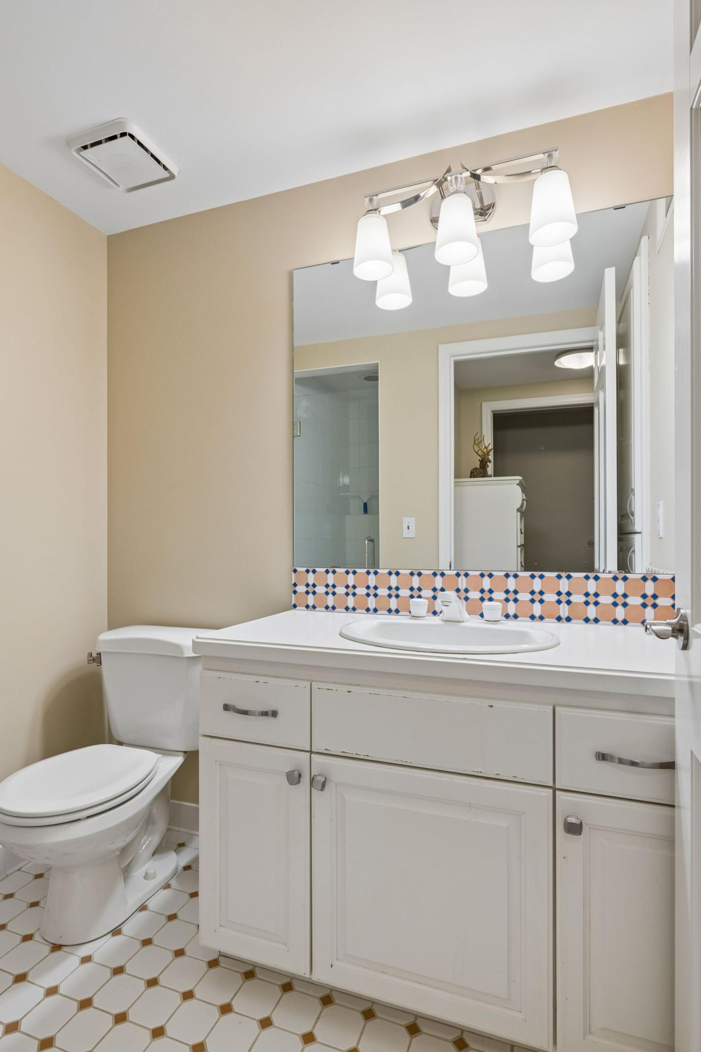 View of Residential at 475 Highcroft Road, Wayzata MN 55391, Wayzata (24 of 33) - Mike Wilen | Minnesota Team Real Estate