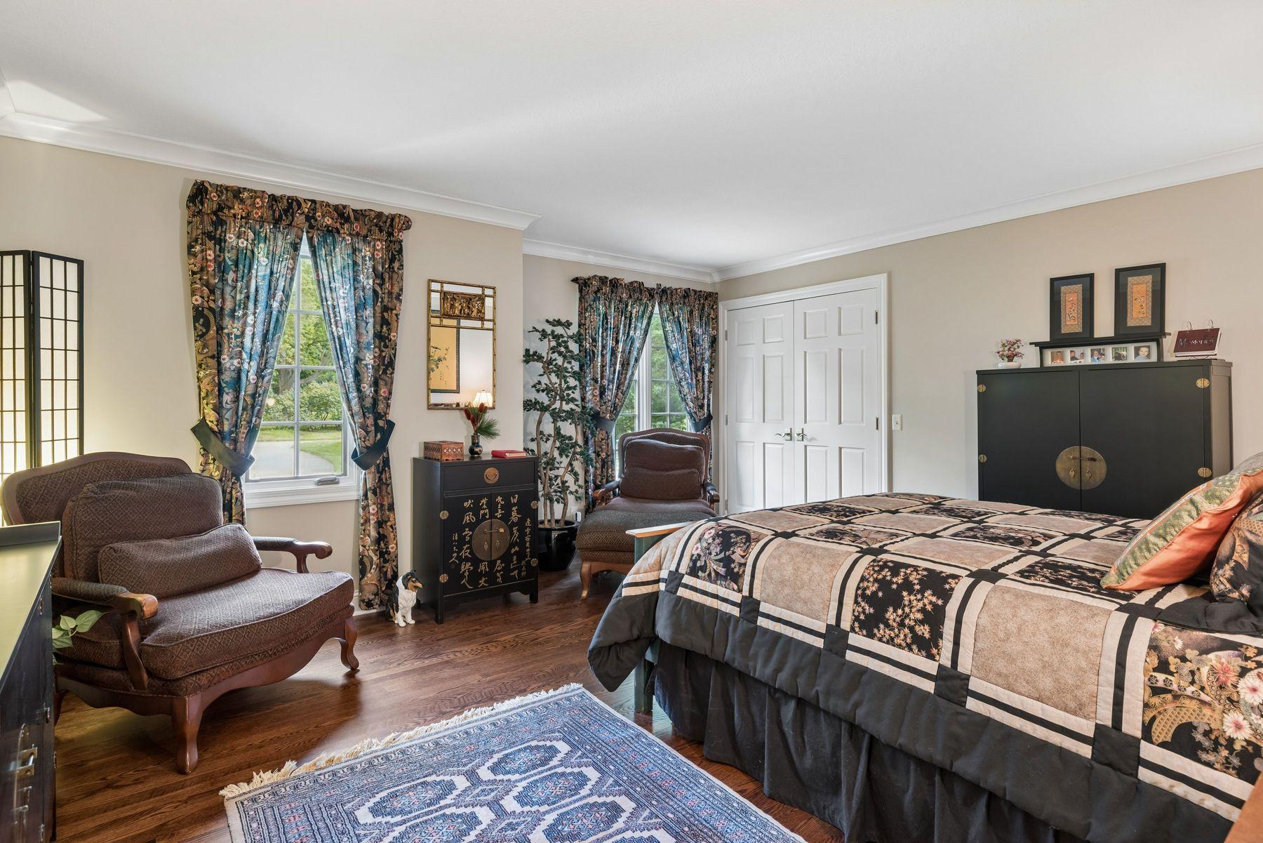 View of Residential at 475 Highcroft Road, Wayzata MN 55391, Wayzata (14 of 33) - Mike Wilen | Minnesota Team Real Estate