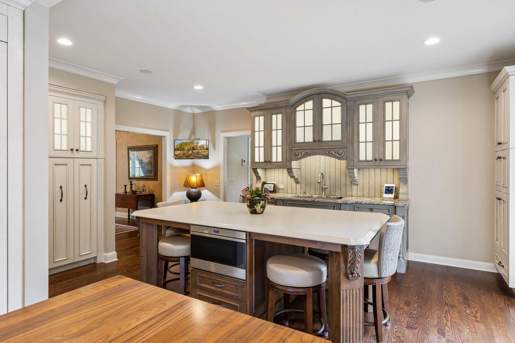 View of Residential at 475 Highcroft Road, Wayzata MN 55391, Wayzata (6 of 33) - Mike Wilen | Minnesota Team Real Estate