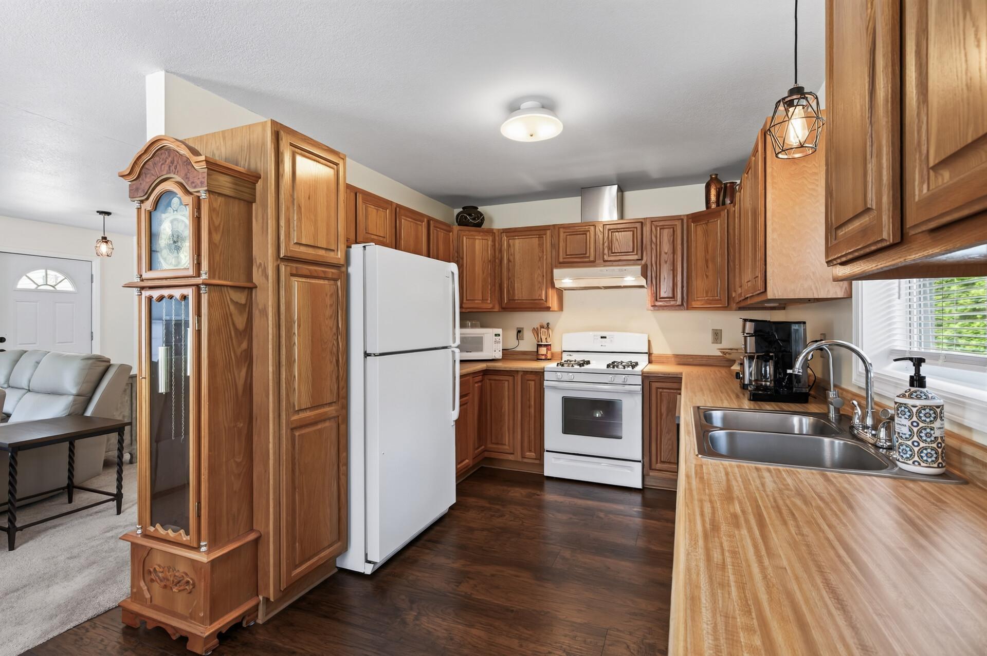 View of Residential at 1623 Highway 96, White Bear Lake MN 55110, White Bear Lake (11 of 35) - Mike Wilen | Minnesota Team Real Estate