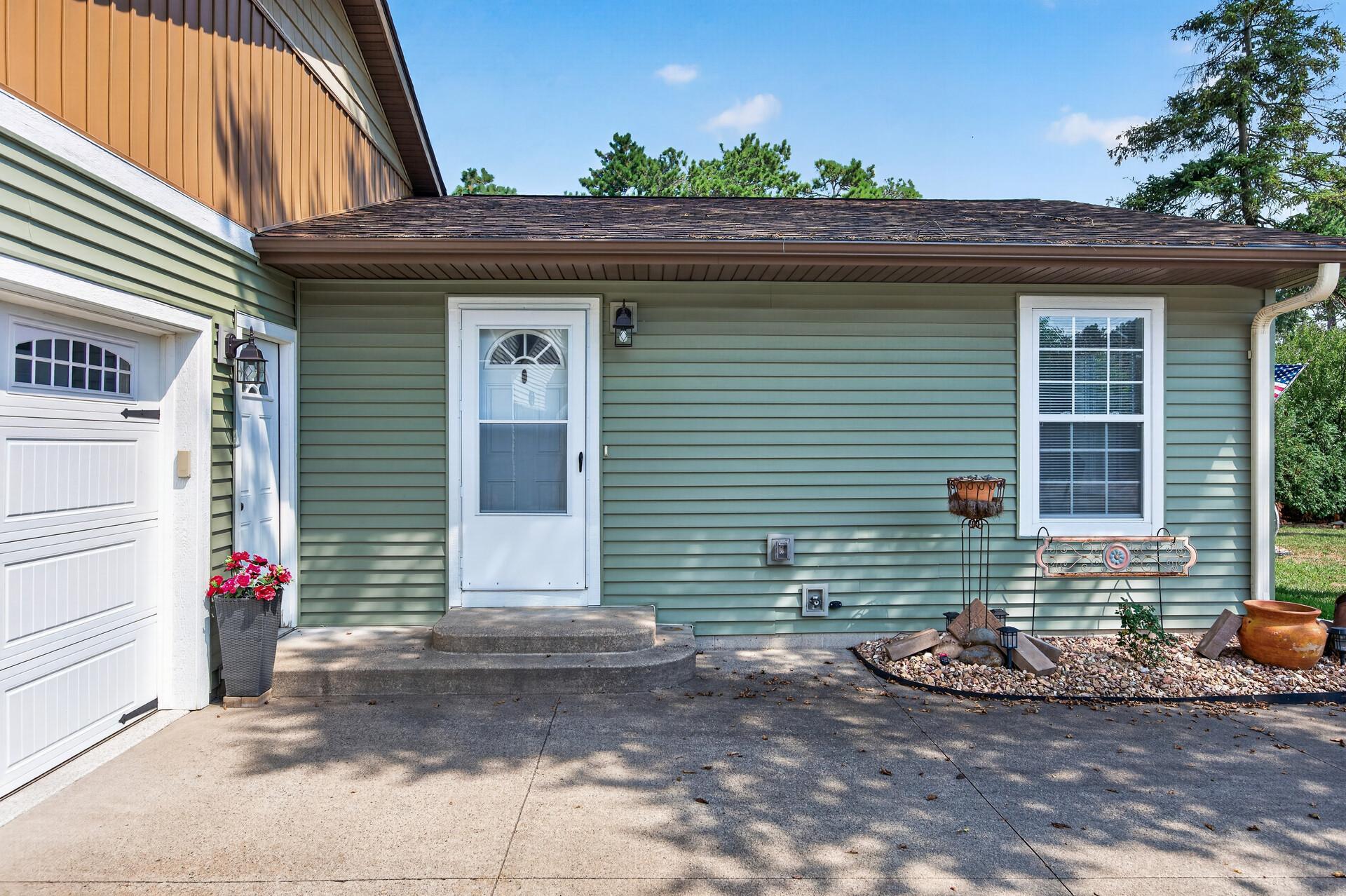 View of Residential at 1623 Highway 96, White Bear Lake MN 55110, White Bear Lake (4 of 35) - Mike Wilen | Minnesota Team Real Estate