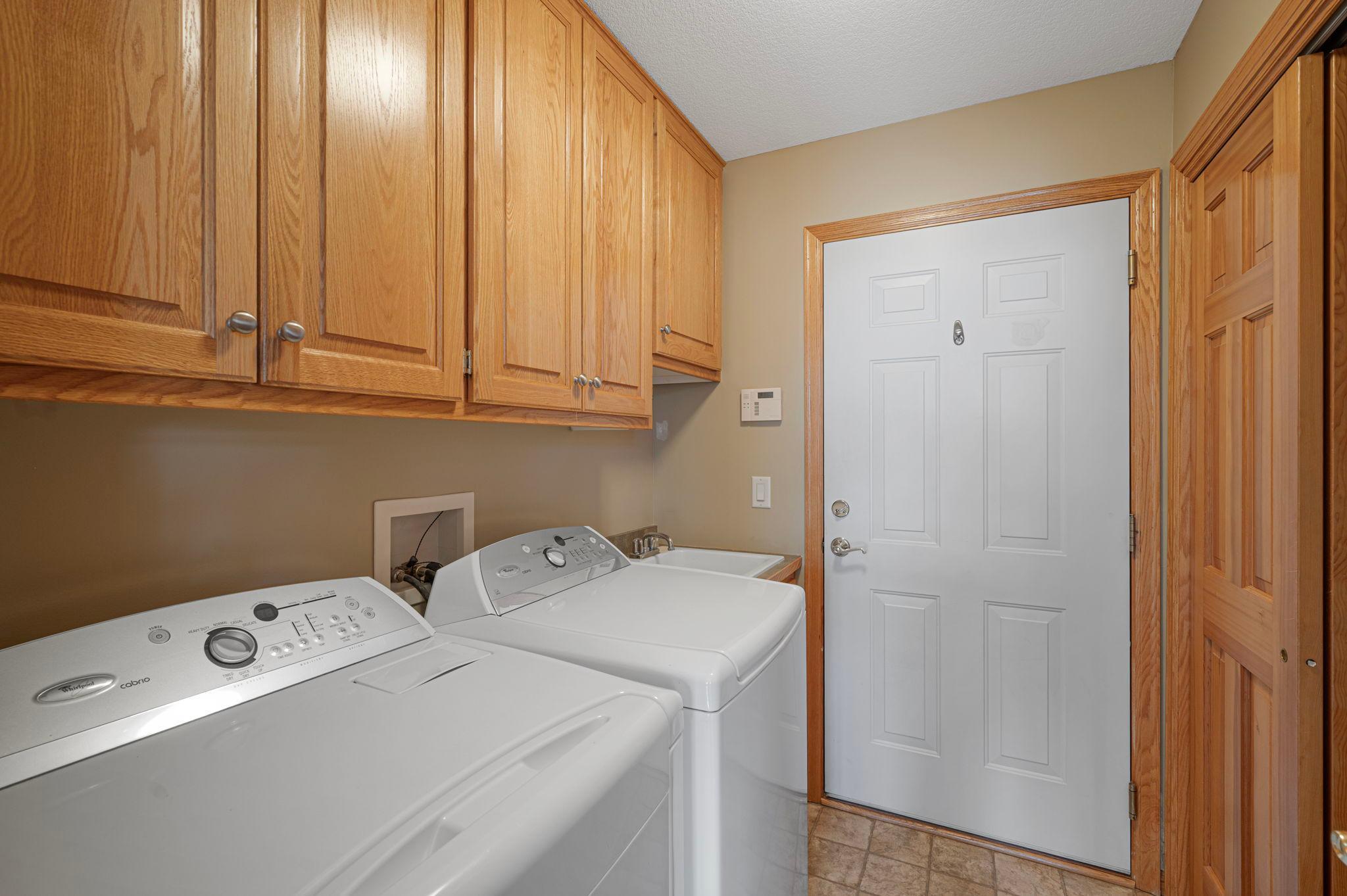 View of Residential at 14313 Savanna Oaks Drive, Savage MN 55378, Savage (18 of 24) - Mike Wilen | Minnesota Team Real Estate