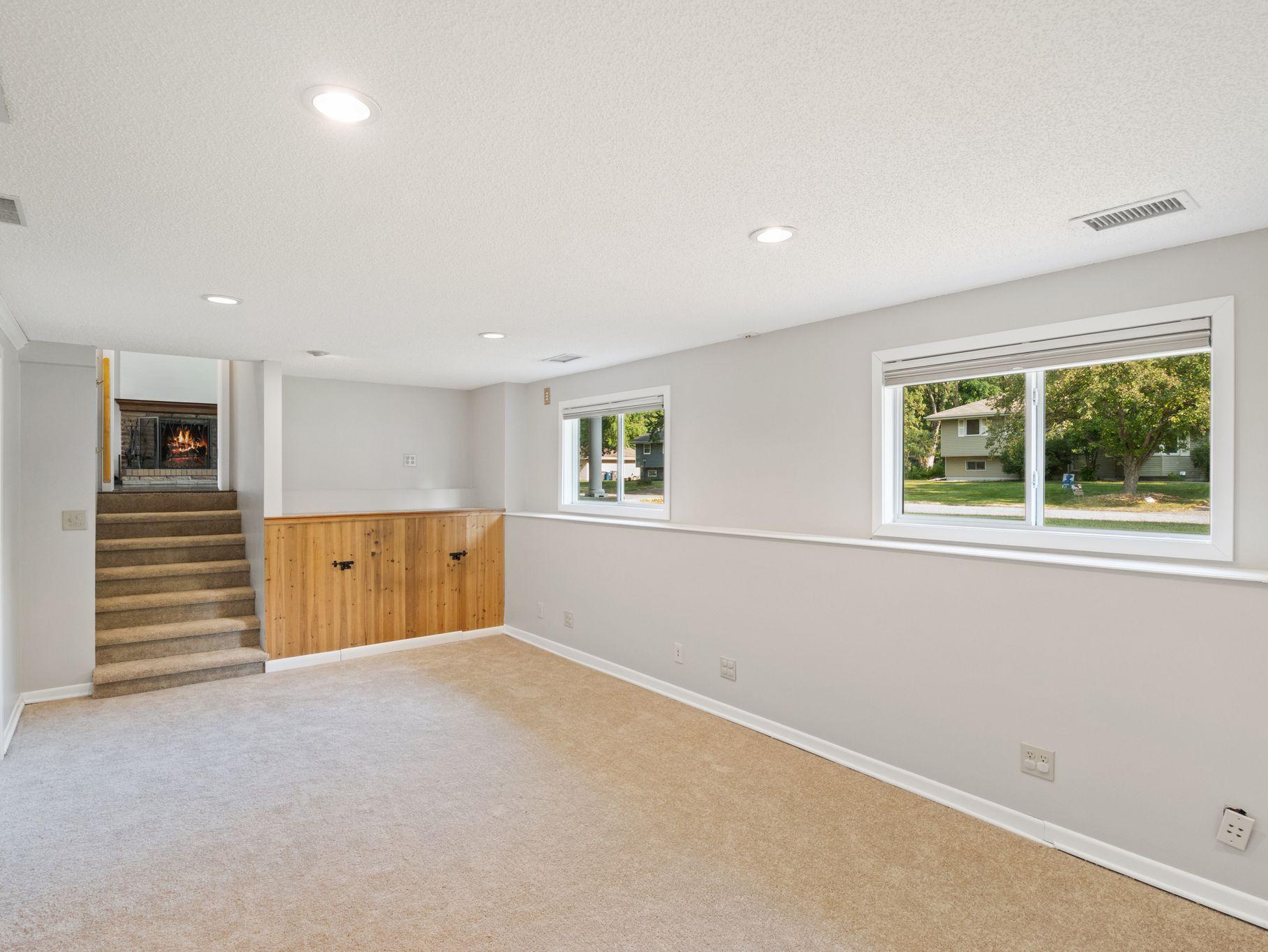 View of Residential at 10909 Oak Knoll Terrace, Minnetonka MN 55305, Minnetonka (19 of 25) - Mike Wilen | Minnesota Team Real Estate