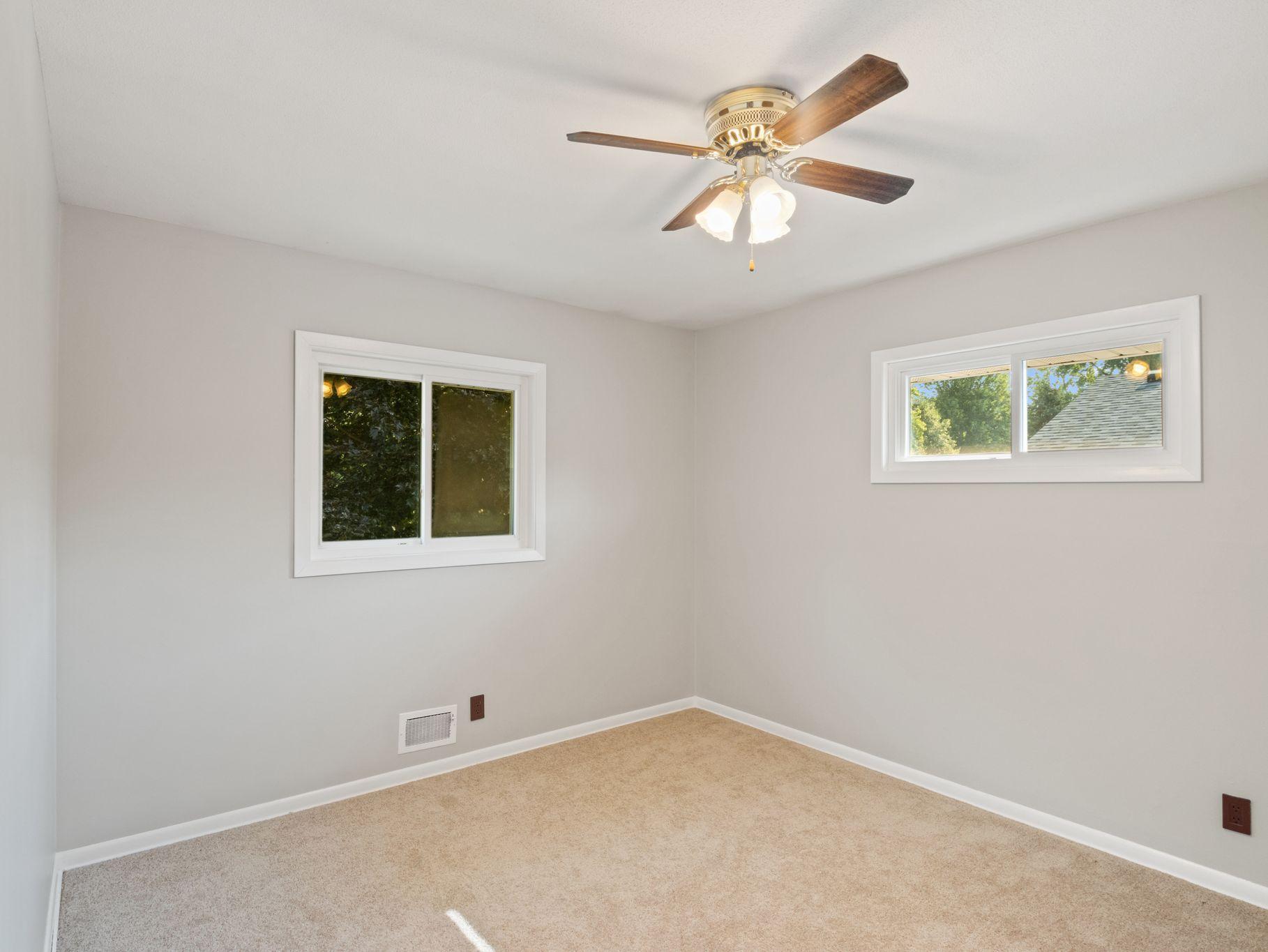 View of Residential at 10909 Oak Knoll Terrace, Minnetonka MN 55305, Minnetonka (17 of 25) - Mike Wilen | Minnesota Team Real Estate