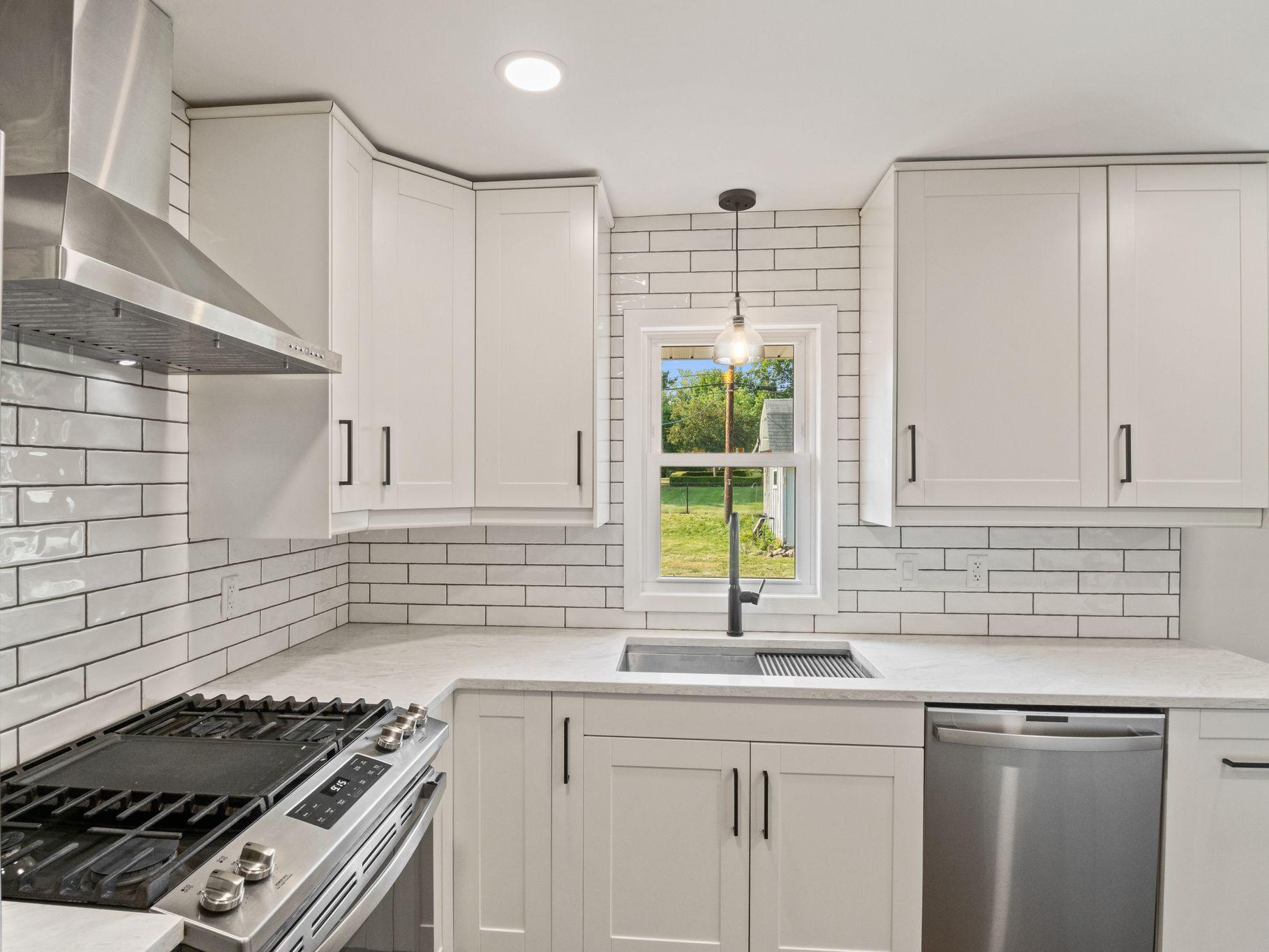 View of Residential at 10909 Oak Knoll Terrace, Minnetonka MN 55305, Minnetonka (12 of 25) - Mike Wilen | Minnesota Team Real Estate
