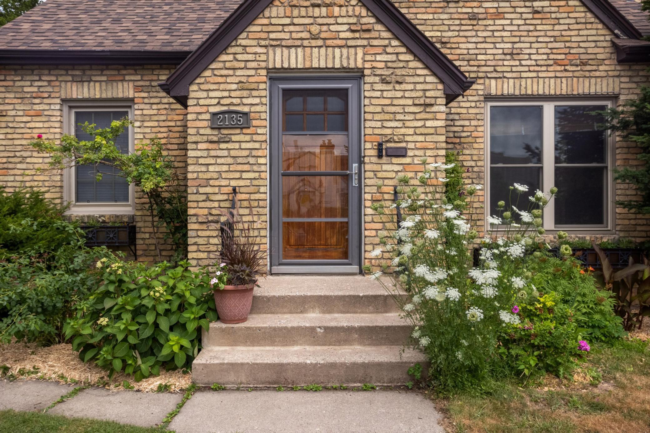 View of Residential at 2135 Pinehurst Avenue, Saint Paul MN 55116, Saint Paul (3 of 32) - Mike Wilen | Minnesota Team Real Estate