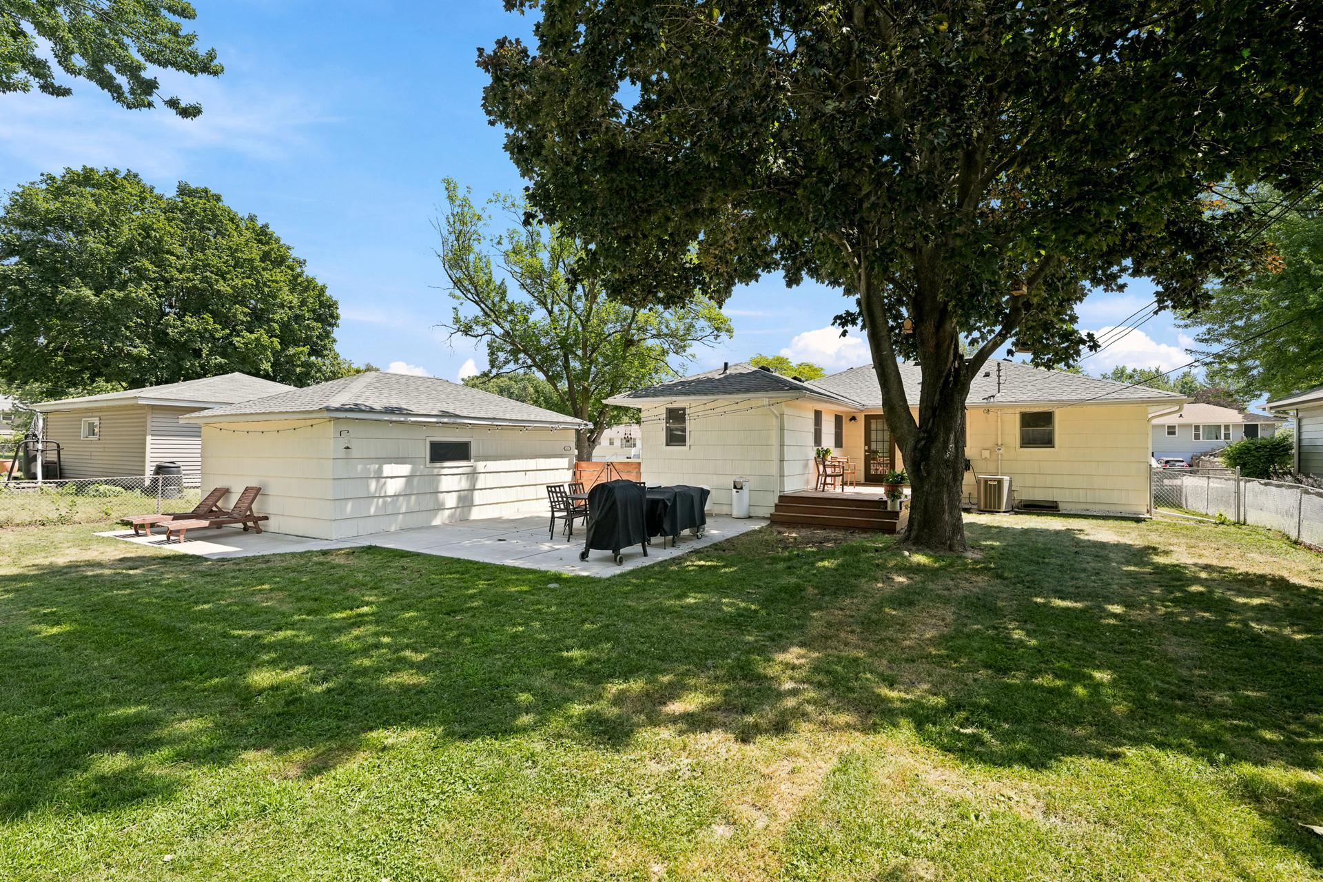 View of Residential at 340 Greenway Avenue, Oakdale MN 55128, Oakdale (35 of 45) - Mike Wilen | Minnesota Team Real Estate