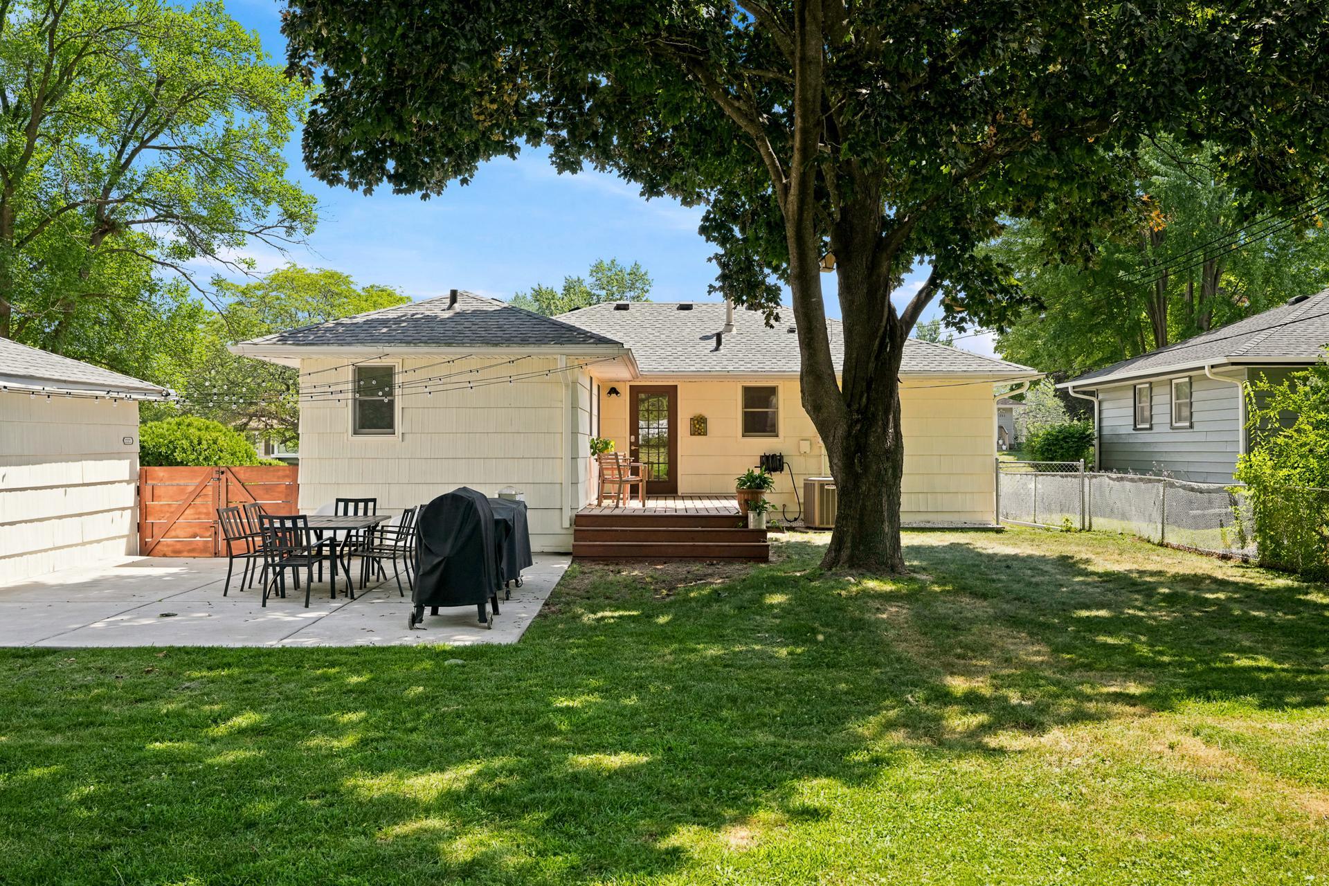 View of Residential at 340 Greenway Avenue, Oakdale MN 55128, Oakdale (41 of 45) - Mike Wilen | Minnesota Team Real Estate