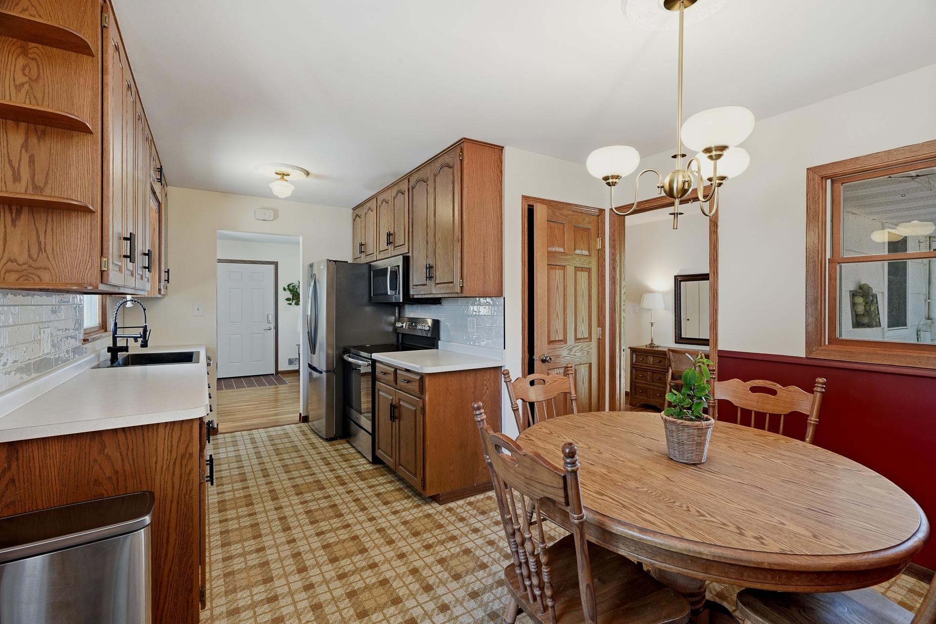 View of Residential at 340 Greenway Avenue, Oakdale MN 55128, Oakdale (13 of 45) - Mike Wilen | Minnesota Team Real Estate
