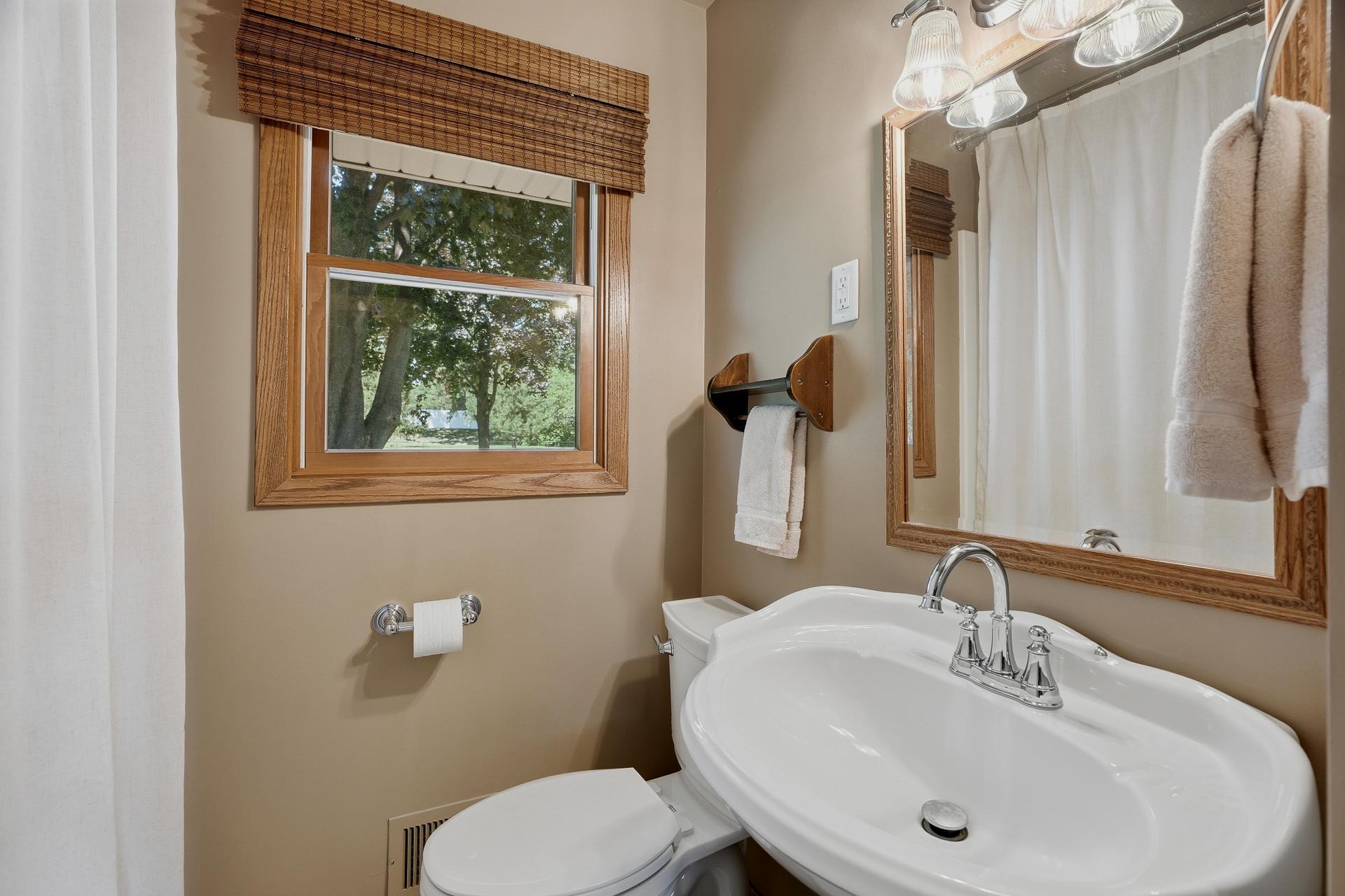 View of Residential at 340 Greenway Avenue, Oakdale MN 55128, Oakdale (23 of 45) - Mike Wilen | Minnesota Team Real Estate