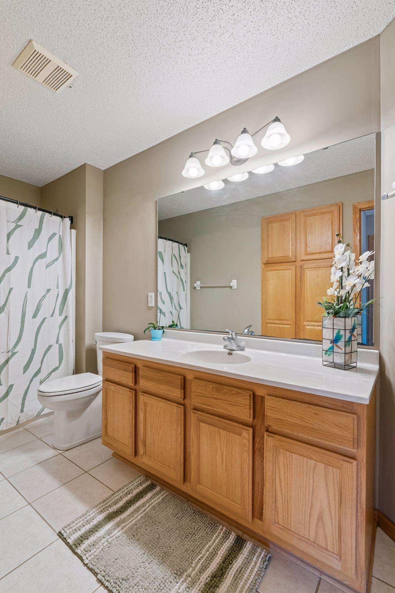 View of Residential at 8556 Adair Circle, Brooklyn Park MN 55443, Brooklyn Park (17 of 34) - Mike Wilen | Minnesota Team Real Estate