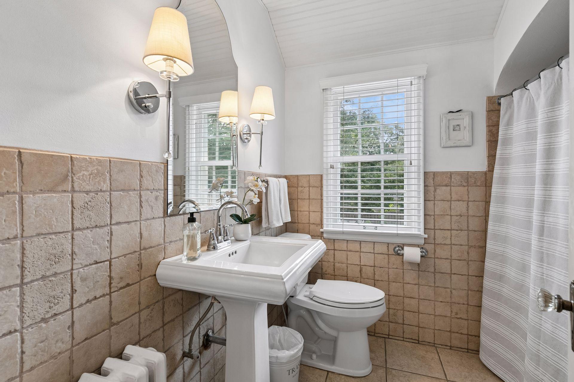 View of Residential at 4124 Raleigh Avenue, Saint Louis Park MN 55416, Saint Louis Park (25 of 40) - Mike Wilen | Minnesota Team Real Estate