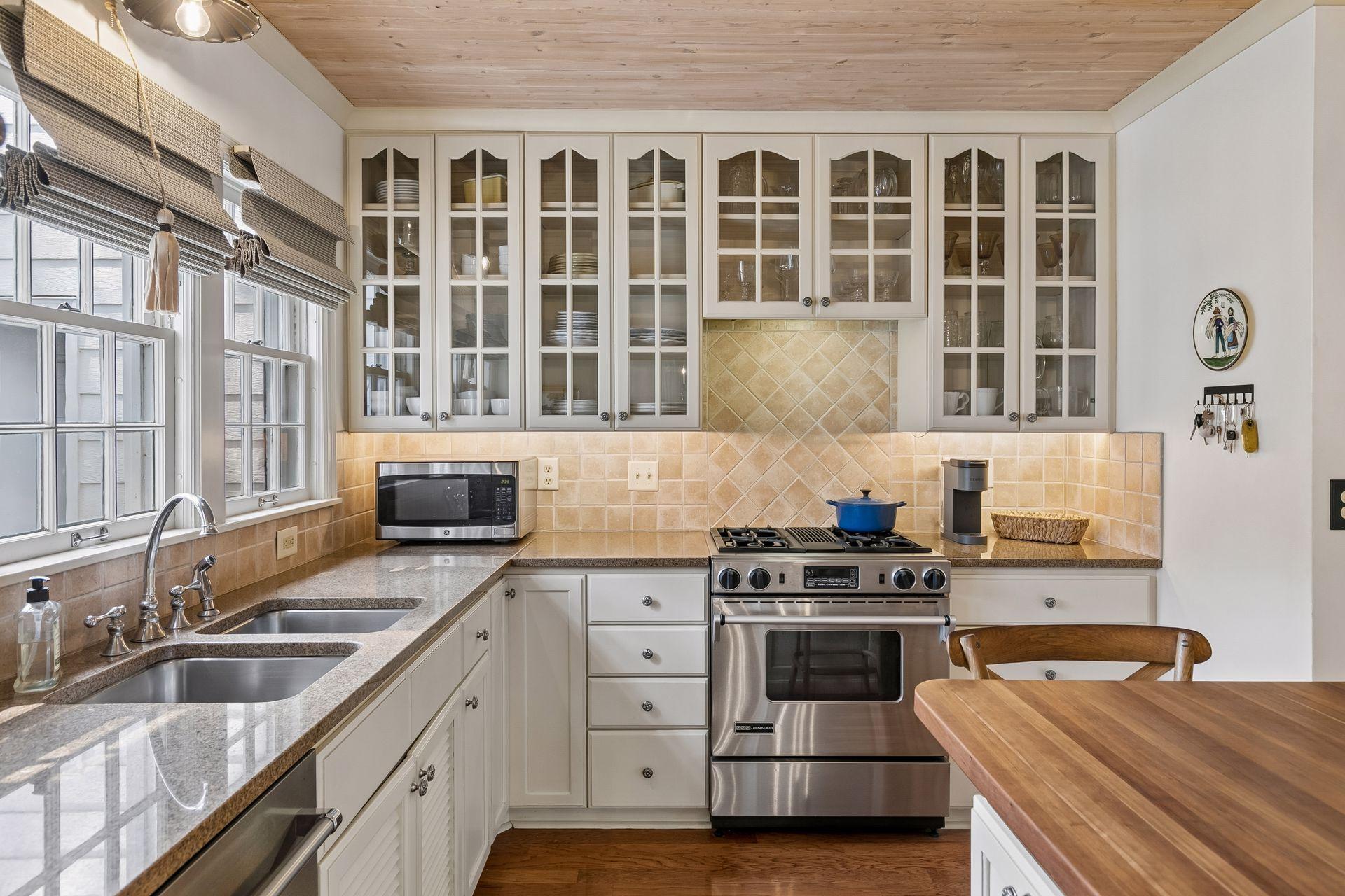 View of Residential at 4124 Raleigh Avenue, Saint Louis Park MN 55416, Saint Louis Park (14 of 40) - Mike Wilen | Minnesota Team Real Estate