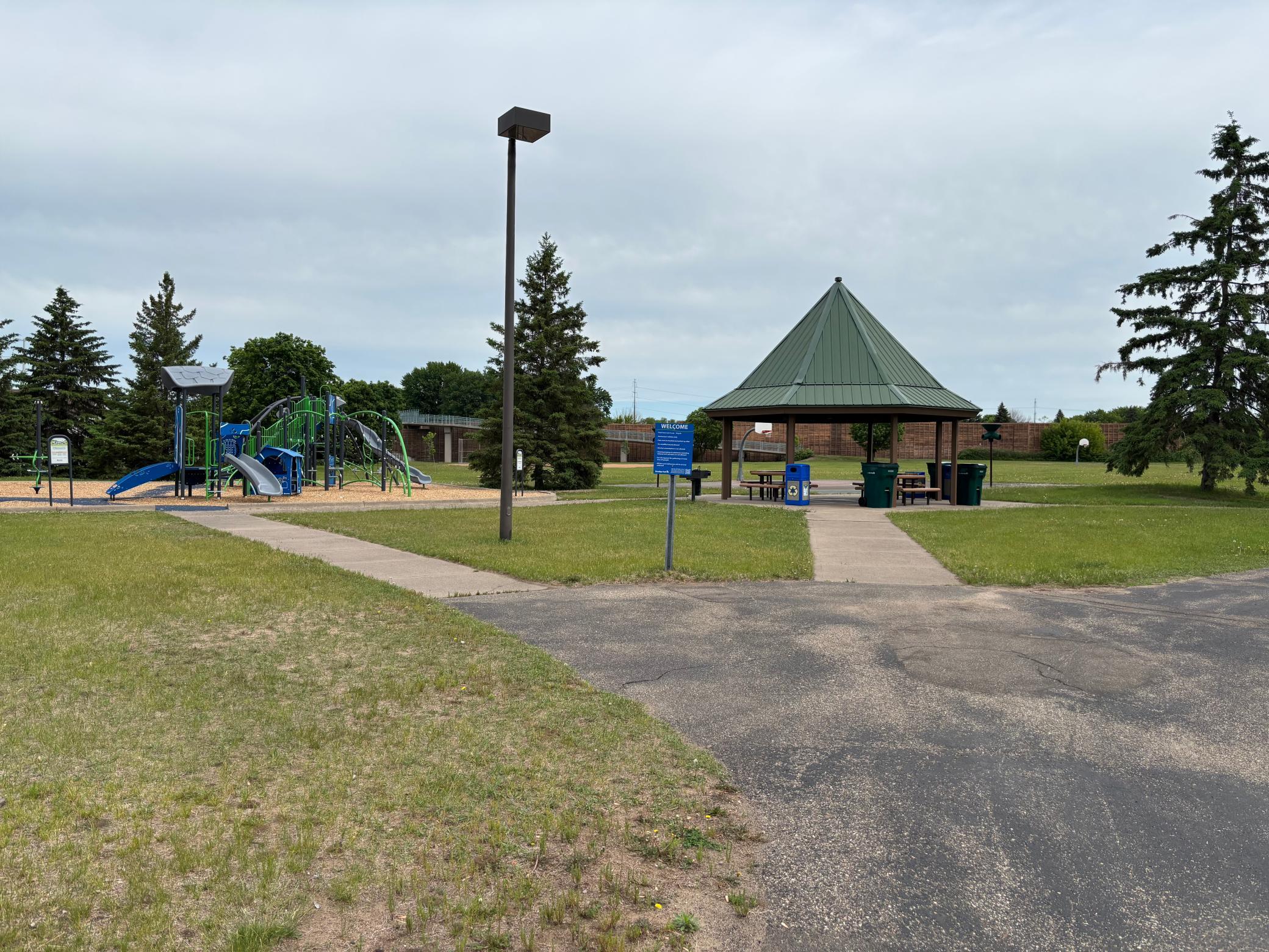 View of Residential at 9039 Vickors Crossing, Brooklyn Park MN 55443, Brooklyn Park (40 of 42) - Mike Wilen | Minnesota Team Real Estate