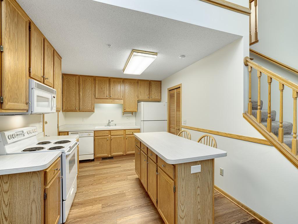 View of Residential at 840 Old Town Drive, New Brighton MN 55112, New Brighton (4 of 13) - Mike Wilen | Minnesota Team Real Estate