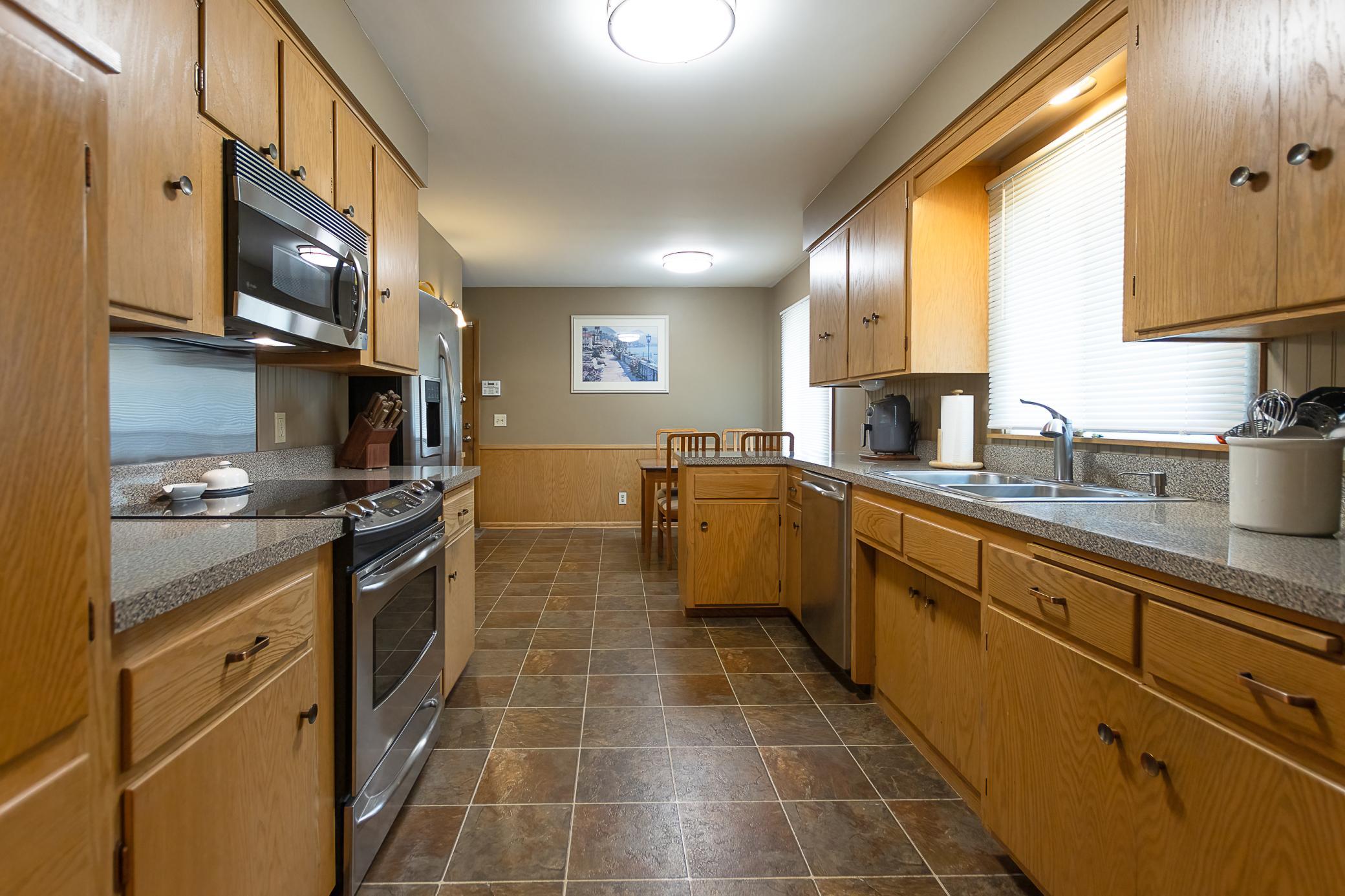 View of Residential at 2145 Zealand Avenue, Golden Valley MN 55427, Golden Valley (3 of 30) - Mike Wilen | Minnesota Team Real Estate
