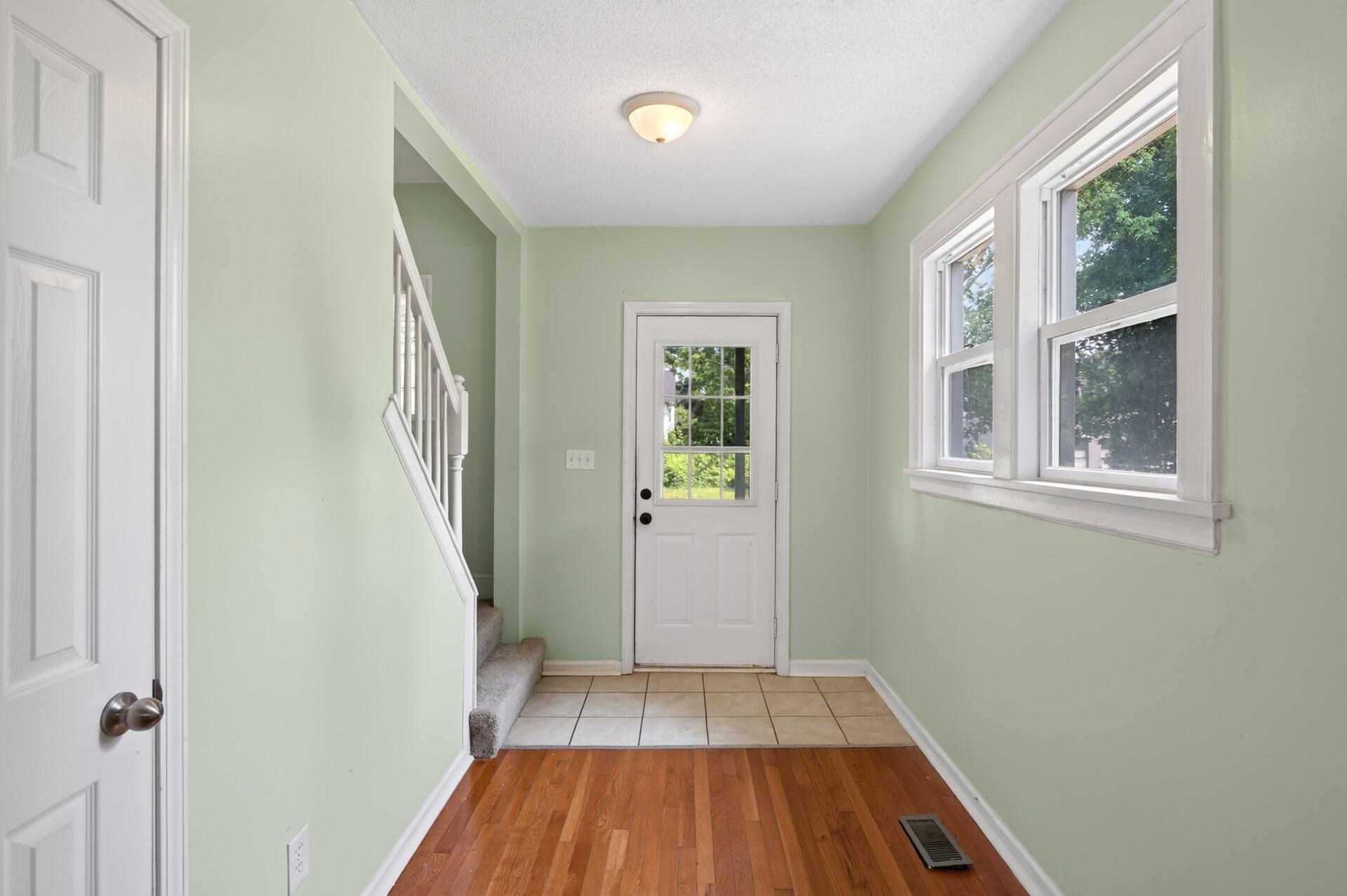 View of Residential at 663 Smith Avenue, Saint Paul MN 55107, Saint Paul (9 of 45) - Mike Wilen | Minnesota Team Real Estate