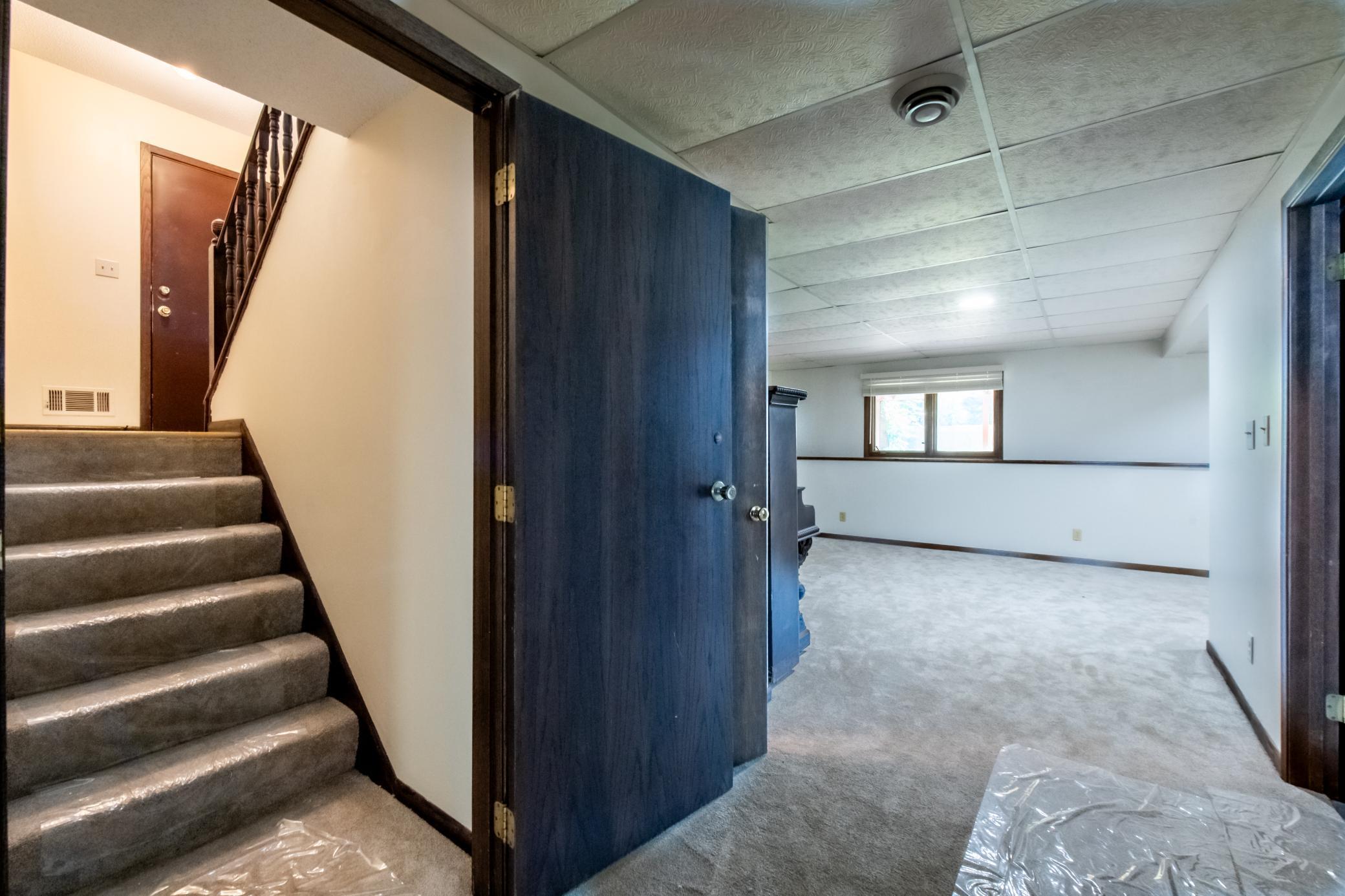 View of Residential at 8106 Groveland Road, Mounds View MN 55112, Mounds View (31 of 46) - Mike Wilen | Minnesota Team Real Estate