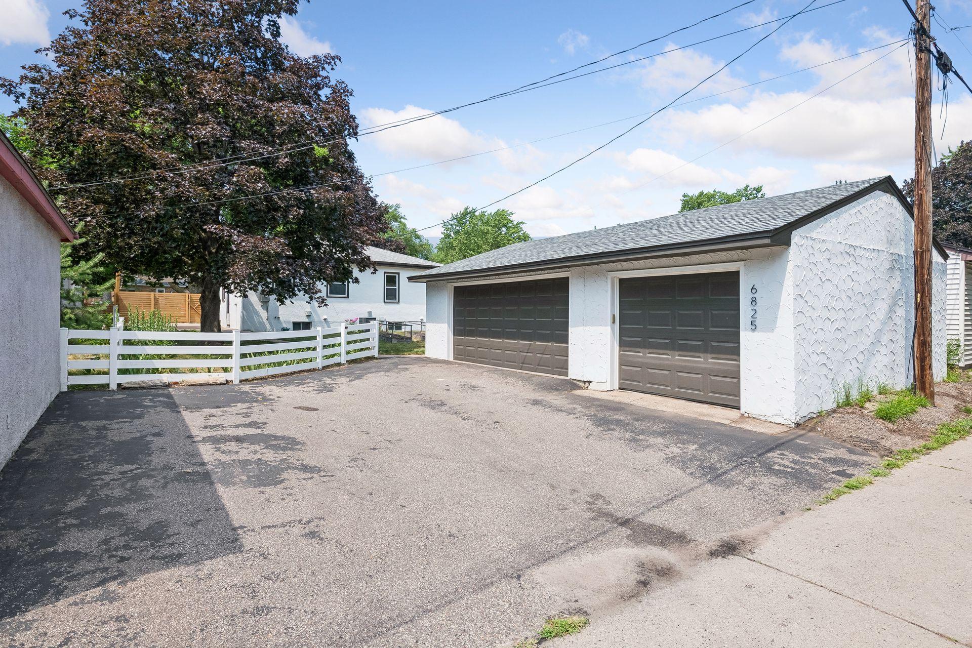 View of Residential at 6825 Nicollet Avenue, Richfield MN 55423, Richfield (37 of 45) - Mike Wilen | Minnesota Team Real Estate