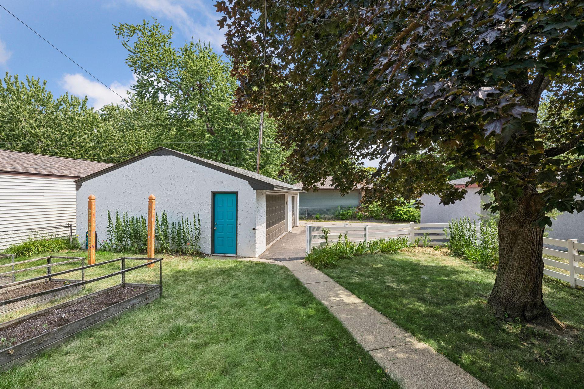 View of Residential at 6825 Nicollet Avenue, Richfield MN 55423, Richfield (36 of 45) - Mike Wilen | Minnesota Team Real Estate